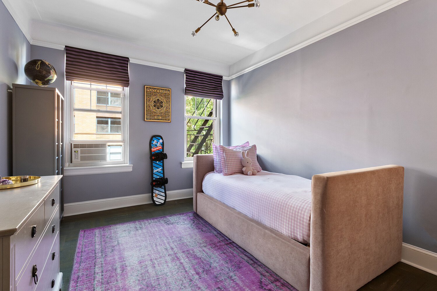 #13 photo, 232 E 6TH Street, East Village , NY 10003