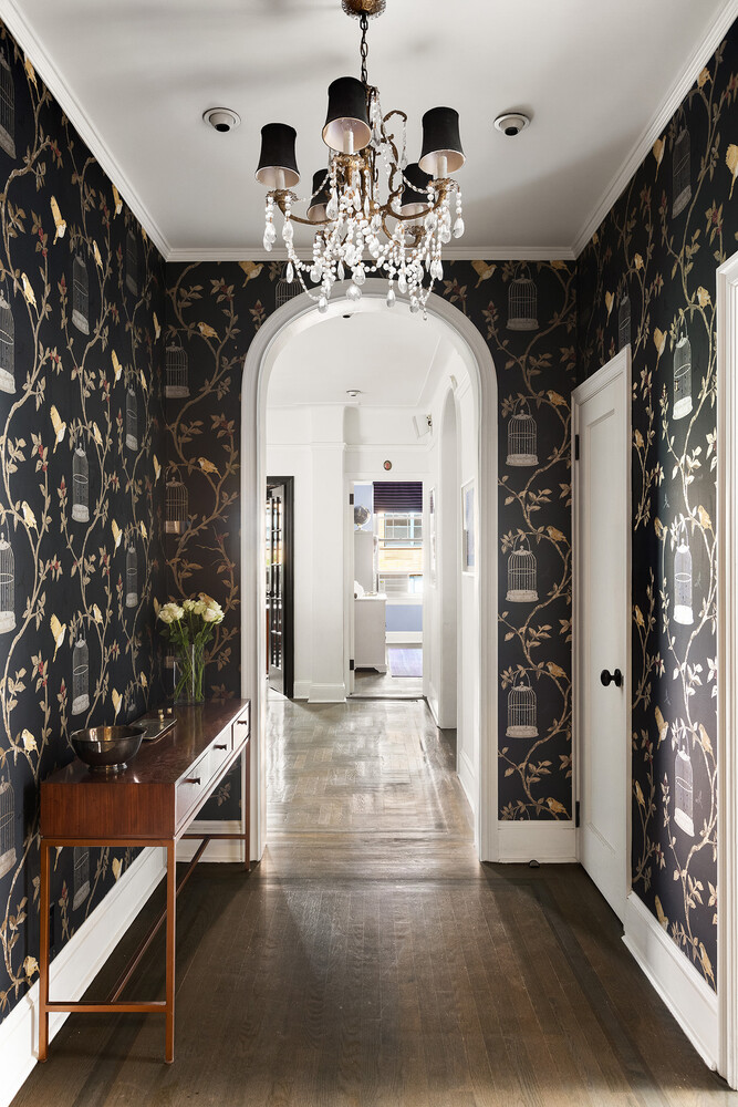 #16 photo, 232 E 6TH Street, East Village , NY 10003