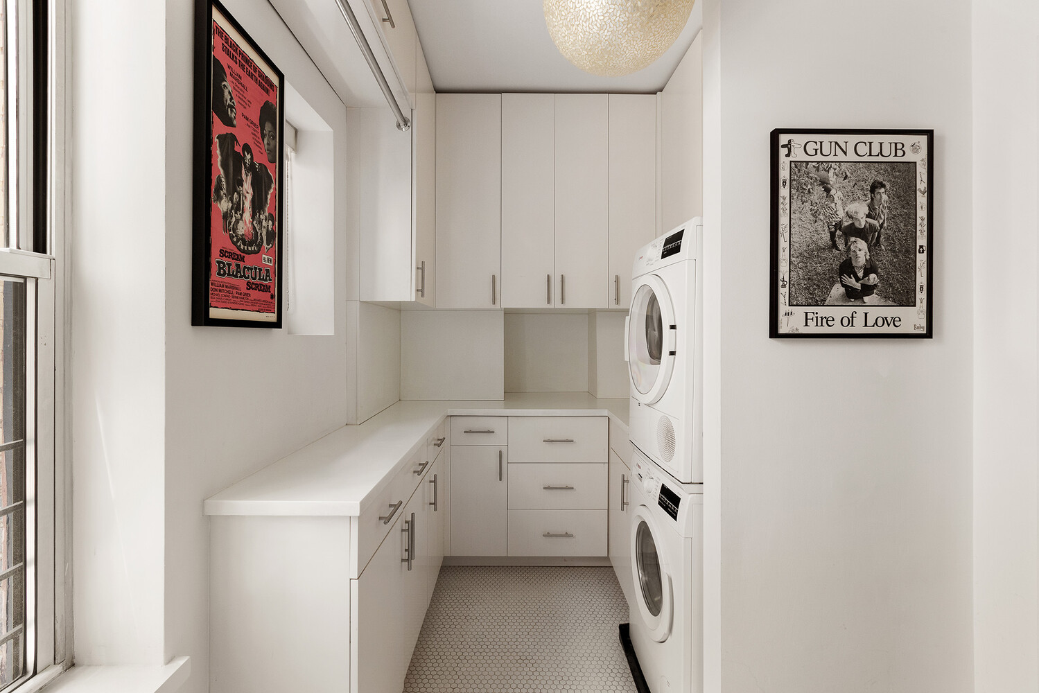 #18 photo, 232 E 6TH Street, East Village , NY 10003