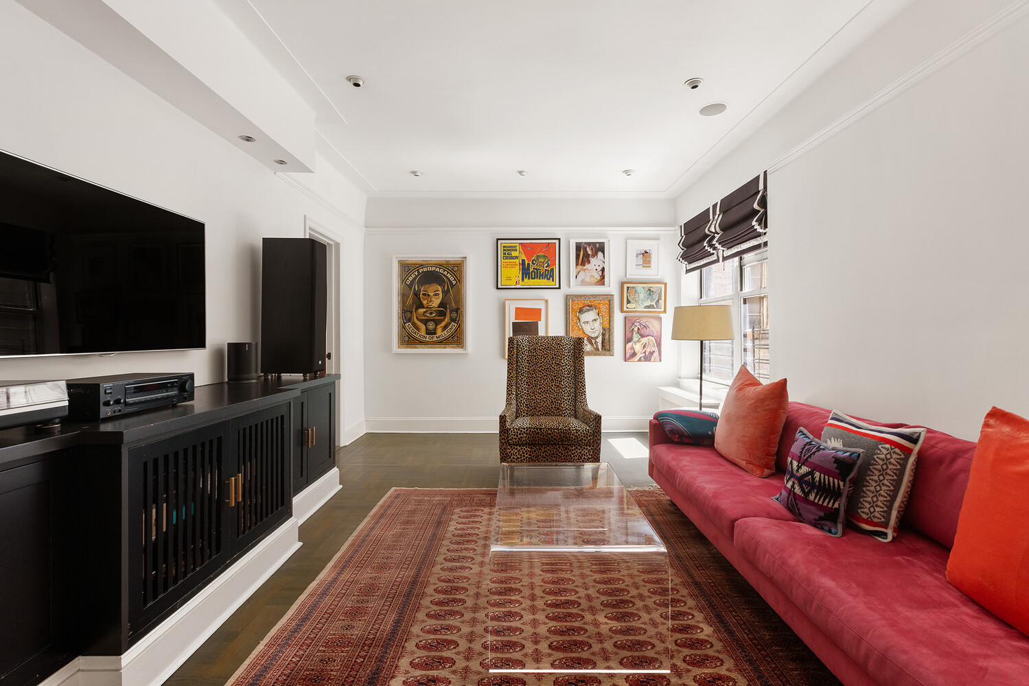 #9 photo, 232 E 6TH Street, East Village , NY 10003