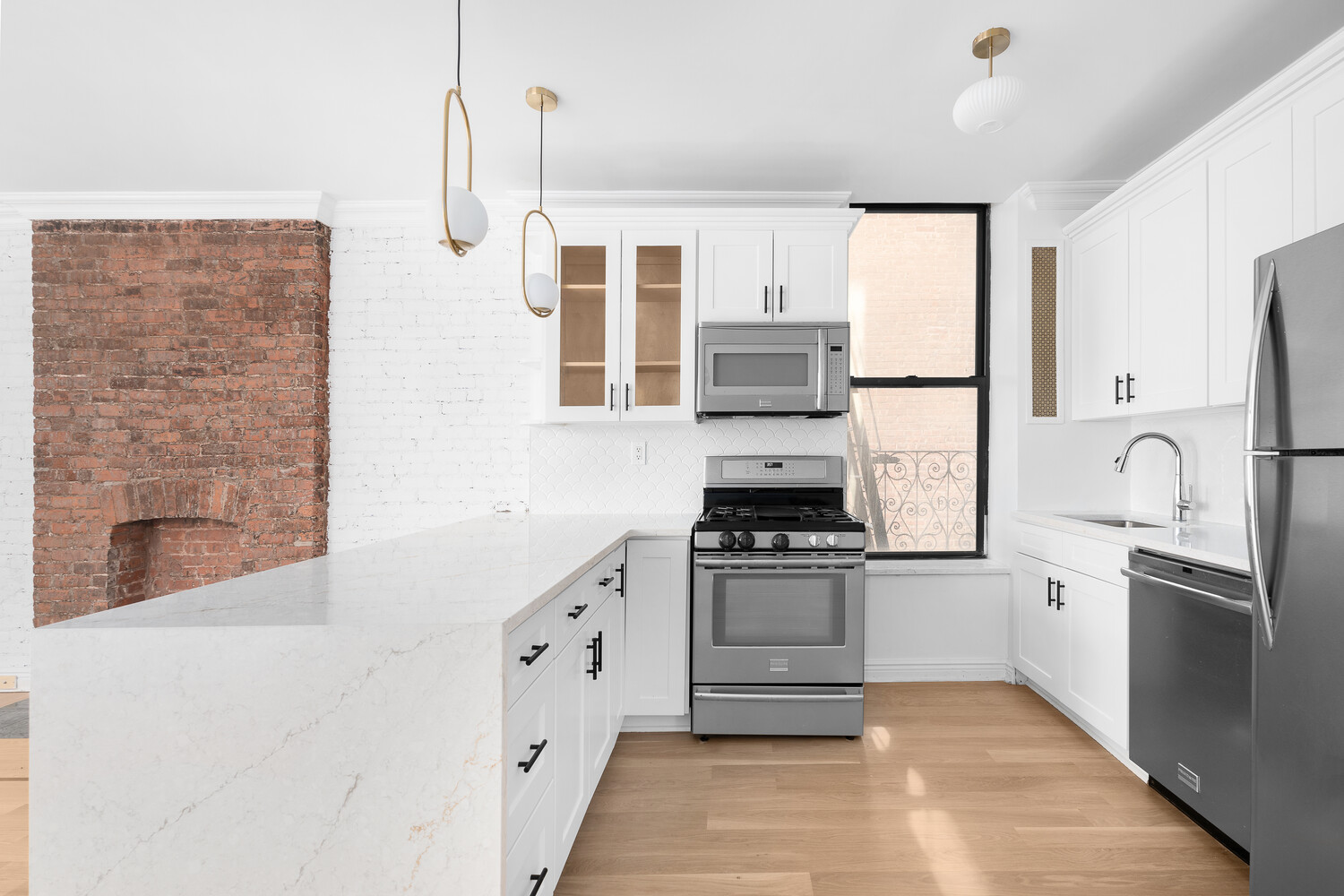 #3 photo, 839 W END Avenue, Upper West Side , NY 10025