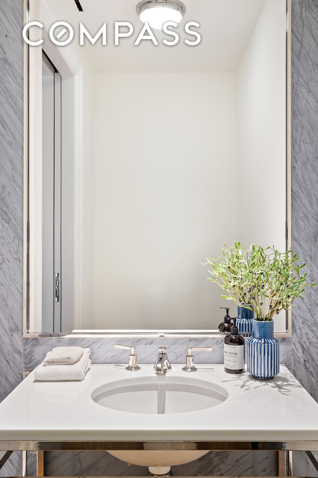 #13 photo, 235 W 75th Street, Upper West Side , NY 10023