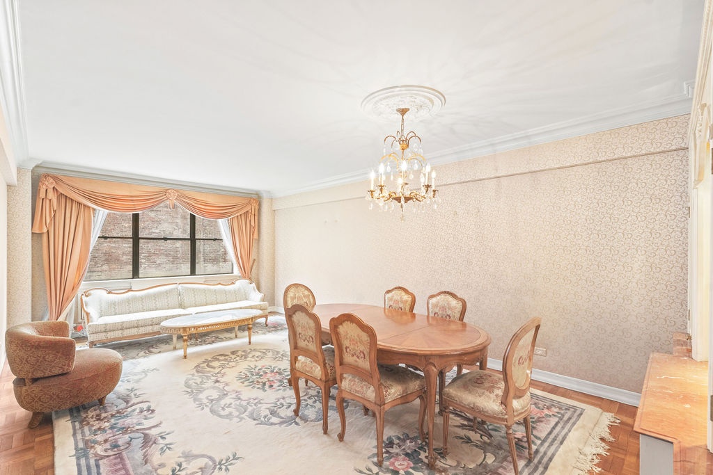 #3 photo, 860 5th Avenue, Upper East Side , NY 10065