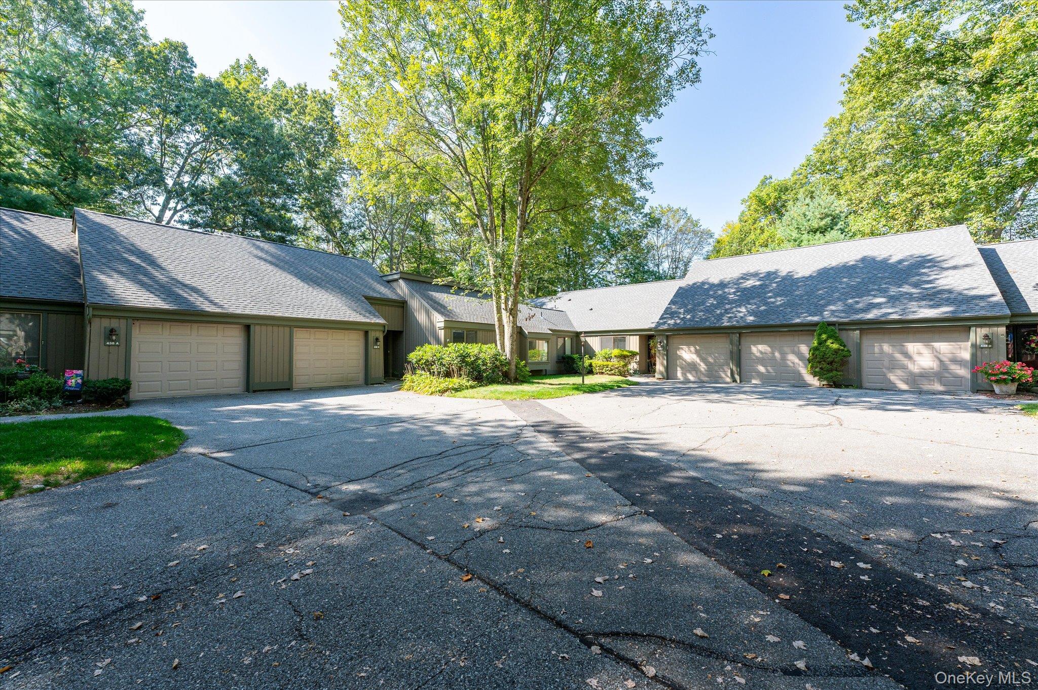 #20 photo, 438 Heritage Hills, Somers , NY 10589