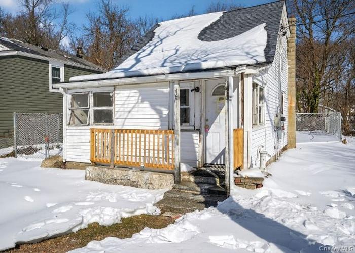 #4 photo, 46 Lake Drive, Wyandanch , NY 11798