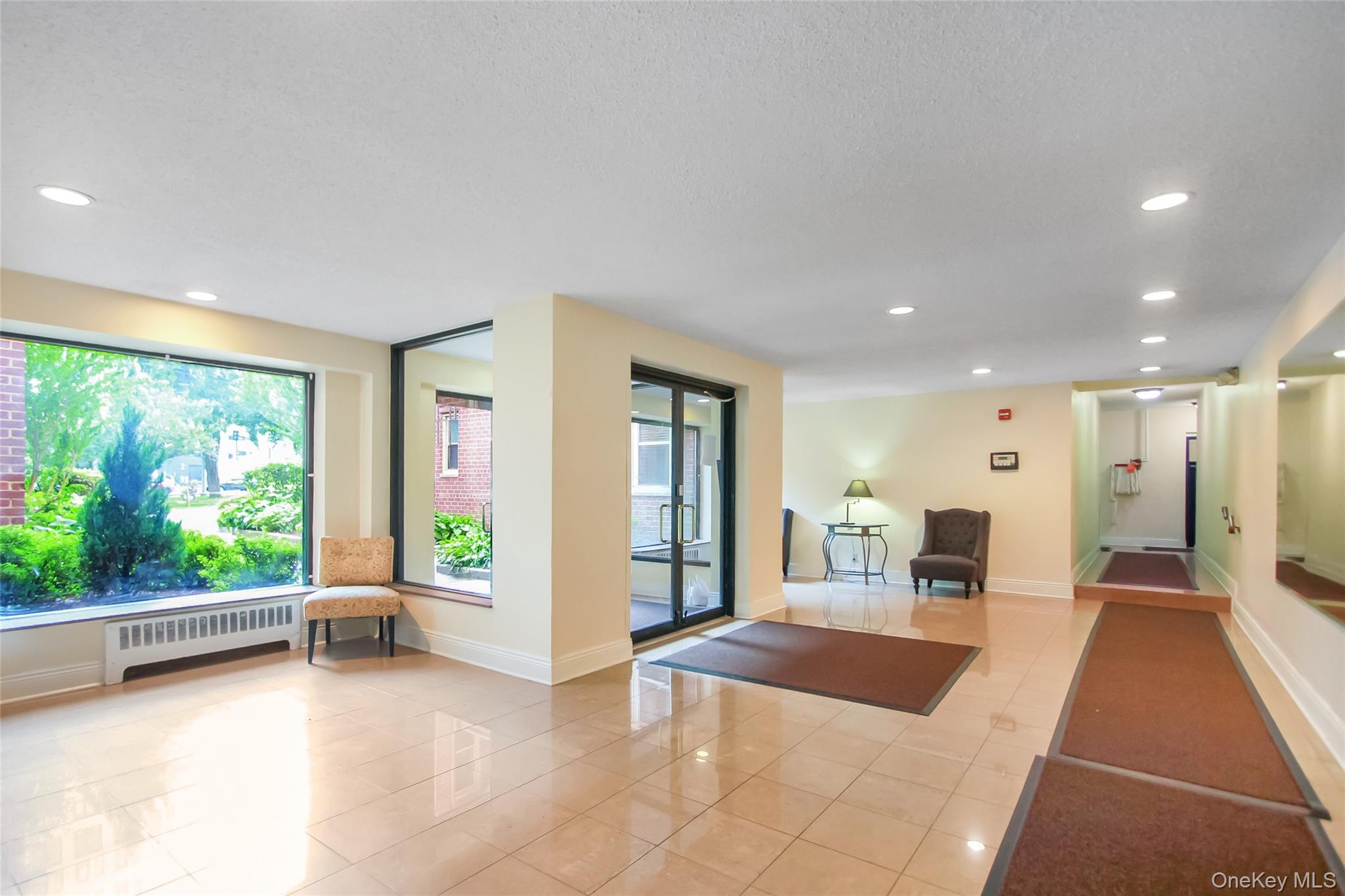 #3 photo, 30 N Broadway, White Plains , NY 10601