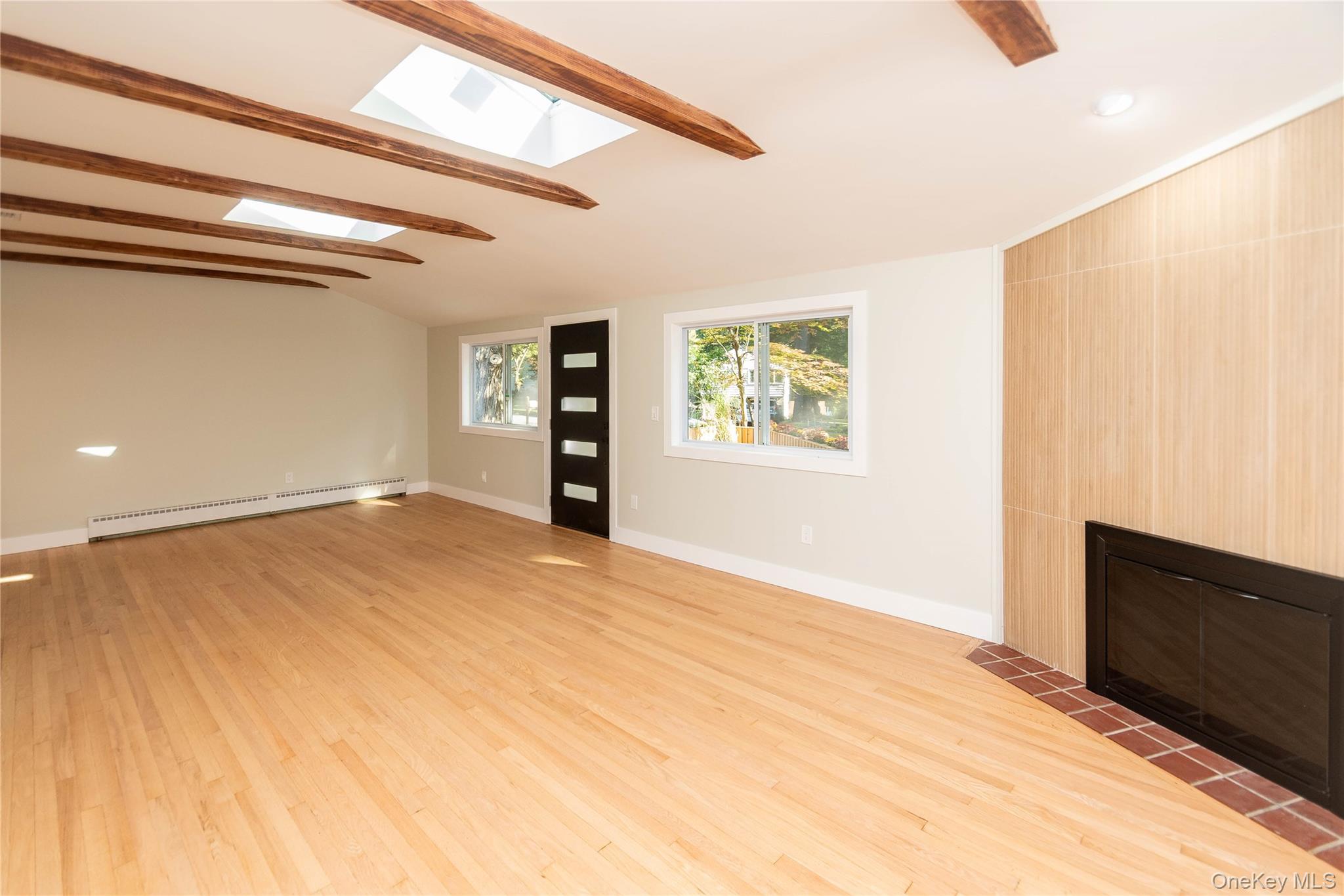 #5 photo, 11 Tree Top Lane, Poughkeepsie , NY 12603