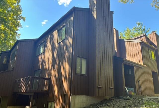 #4 photo, 20 Redwood Drive, Highland Mills , NY 10930