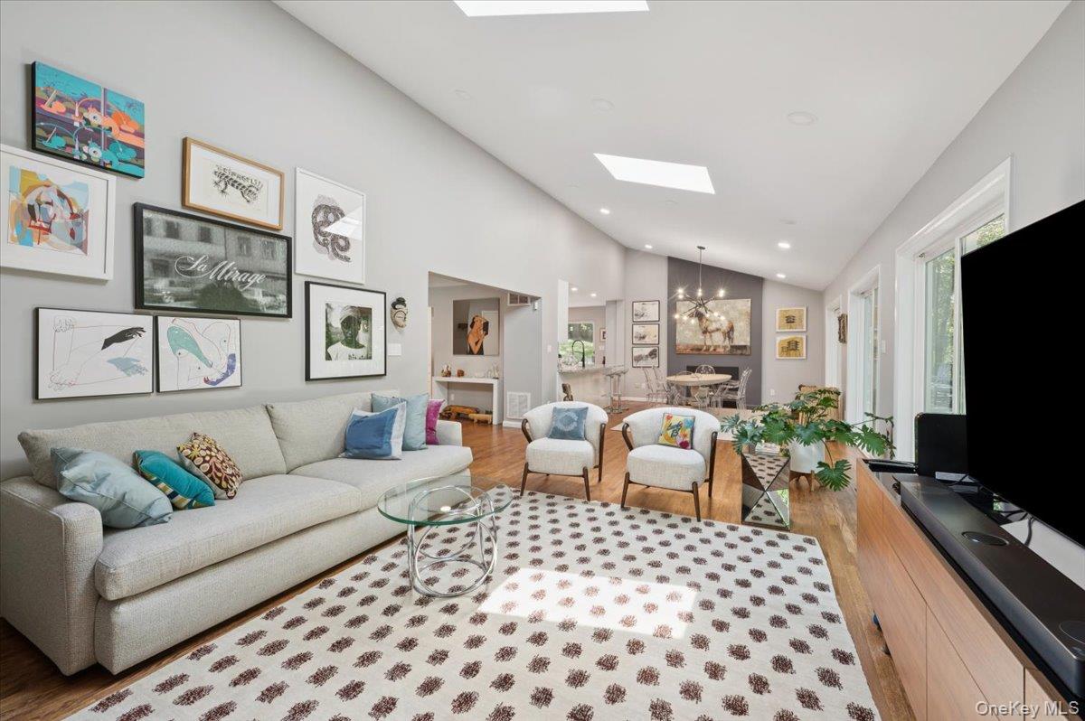 #8 photo, 46 Ridgefield Avenue, South Salem , NY 10590