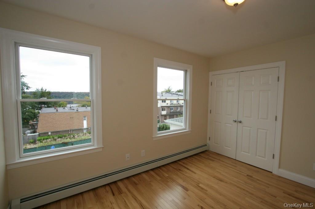 #18 photo, 385 Palisade Avenue, Yonkers , NY 10703