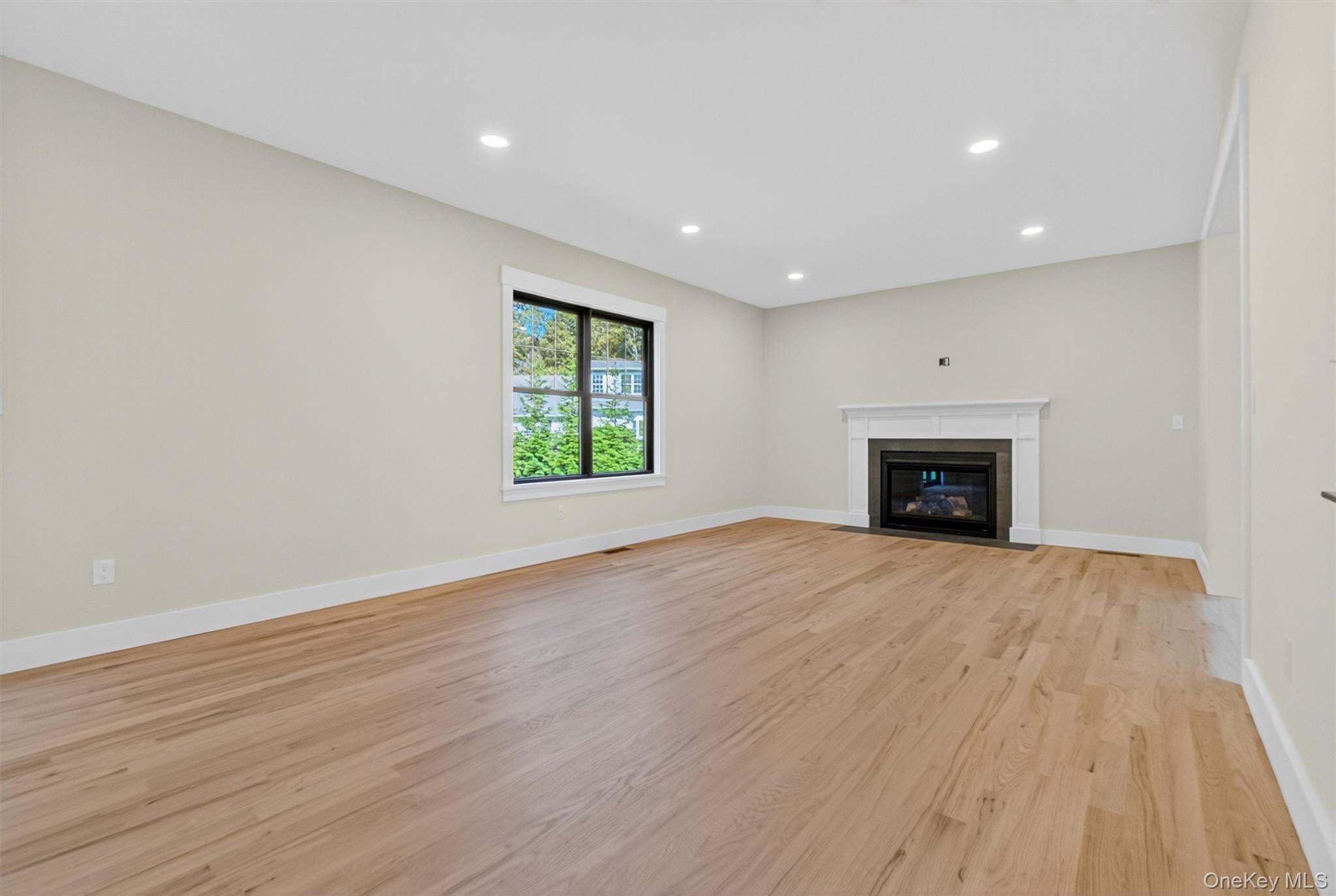 #8 photo, 4 Adson Way, Somers , NY 10541