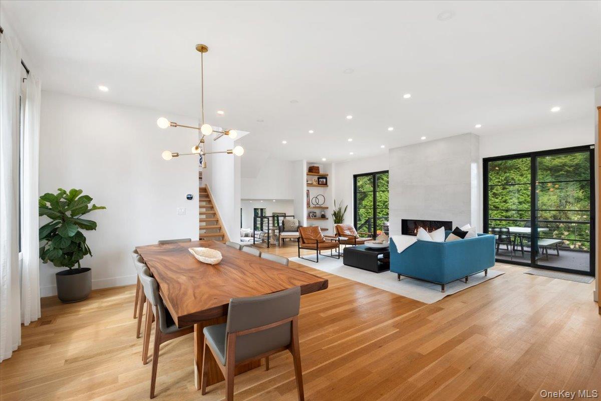 #14 photo, 1040 Nautilus Lane, Mamaroneck , NY 10543