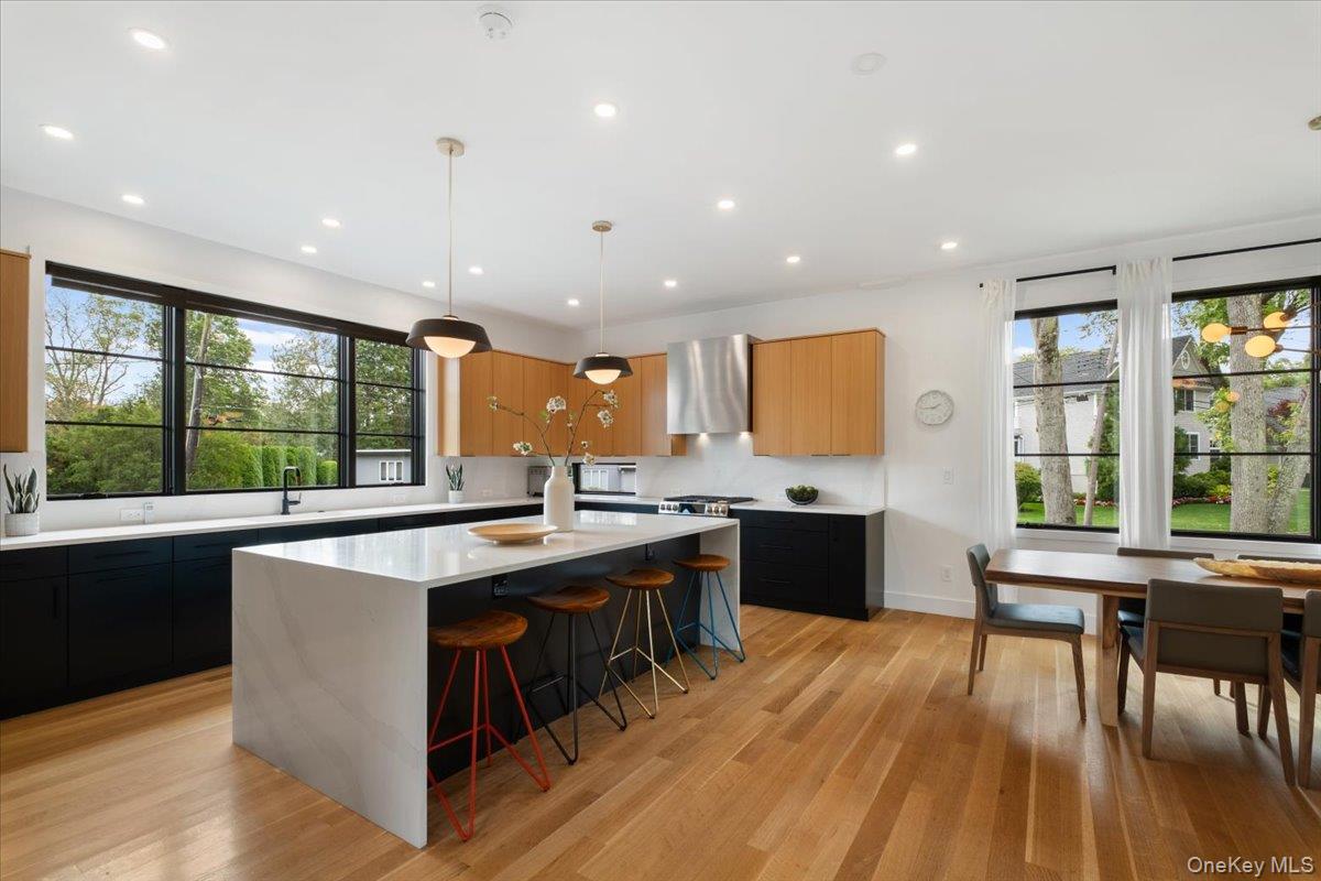 #9 photo, 1040 Nautilus Lane, Mamaroneck , NY 10543