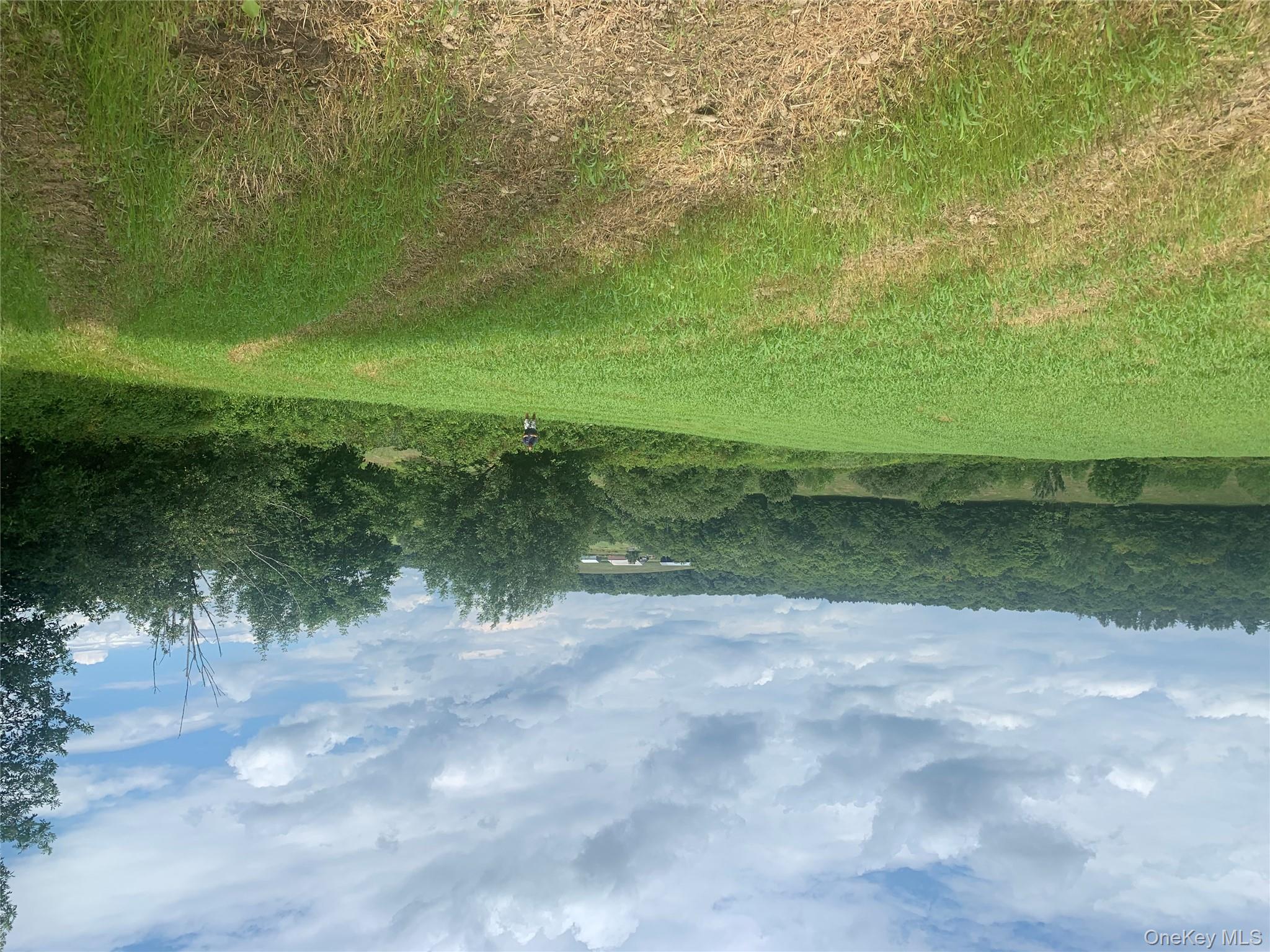 #3 photo, 413 Middlefield Rd, Call Listing Agent , NY 