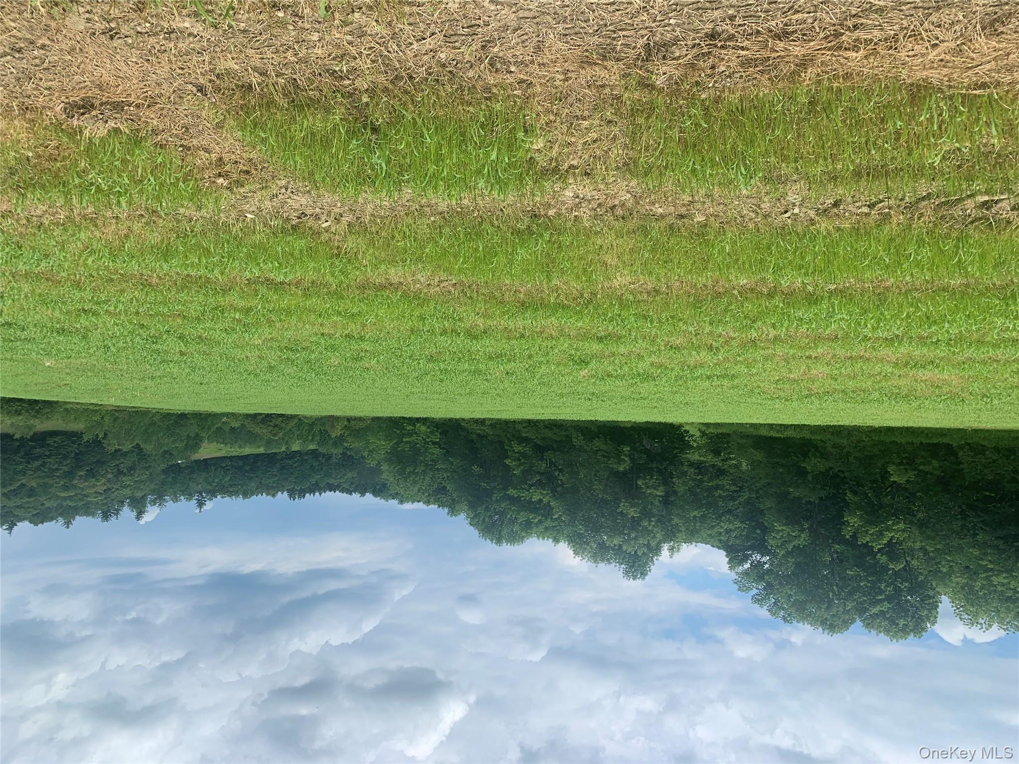 #4 photo, 413 Middlefield Rd, Call Listing Agent , NY 