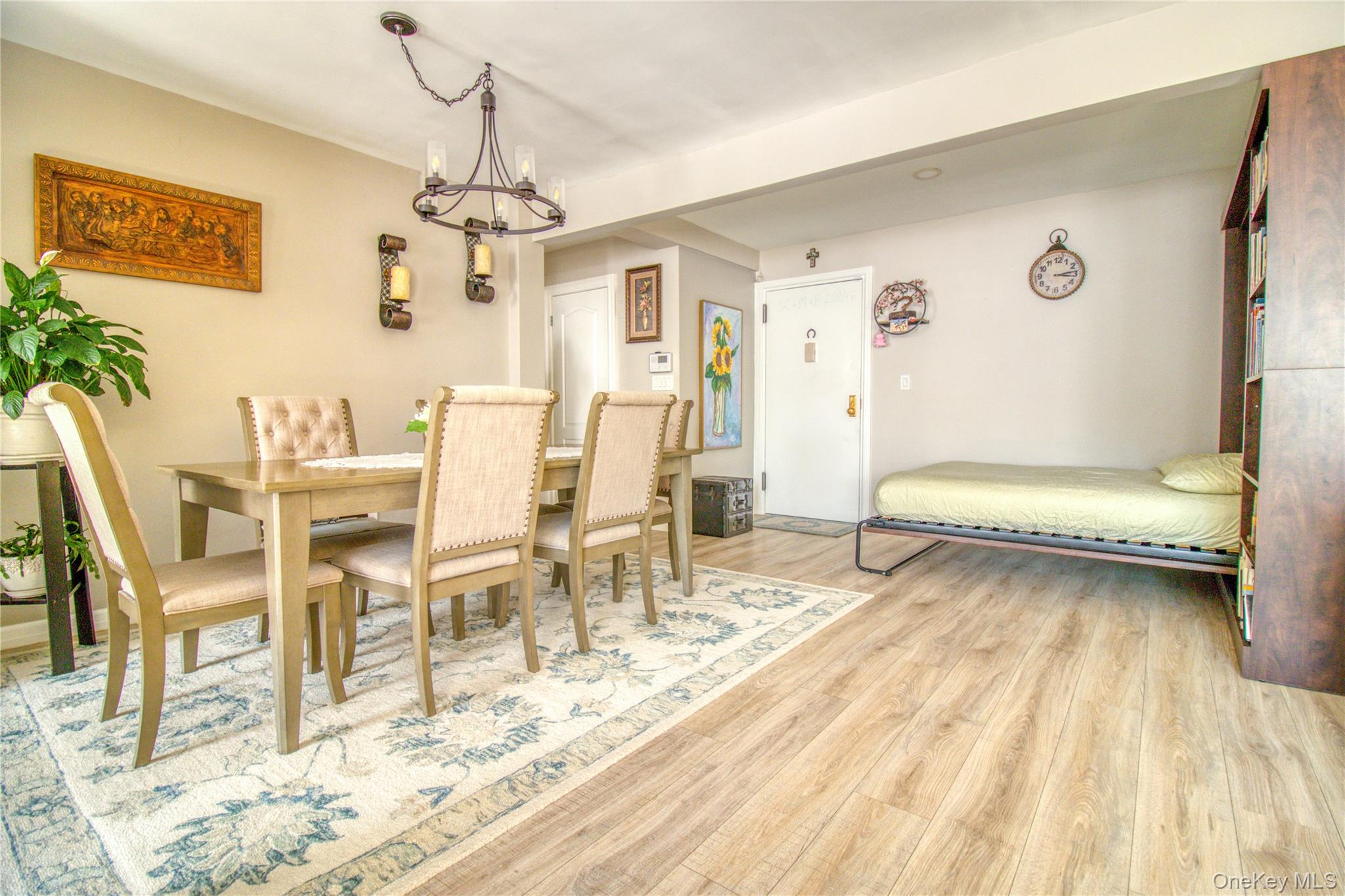 #12 photo, 145 Lincoln Avenue, Staten Island , NY 10306