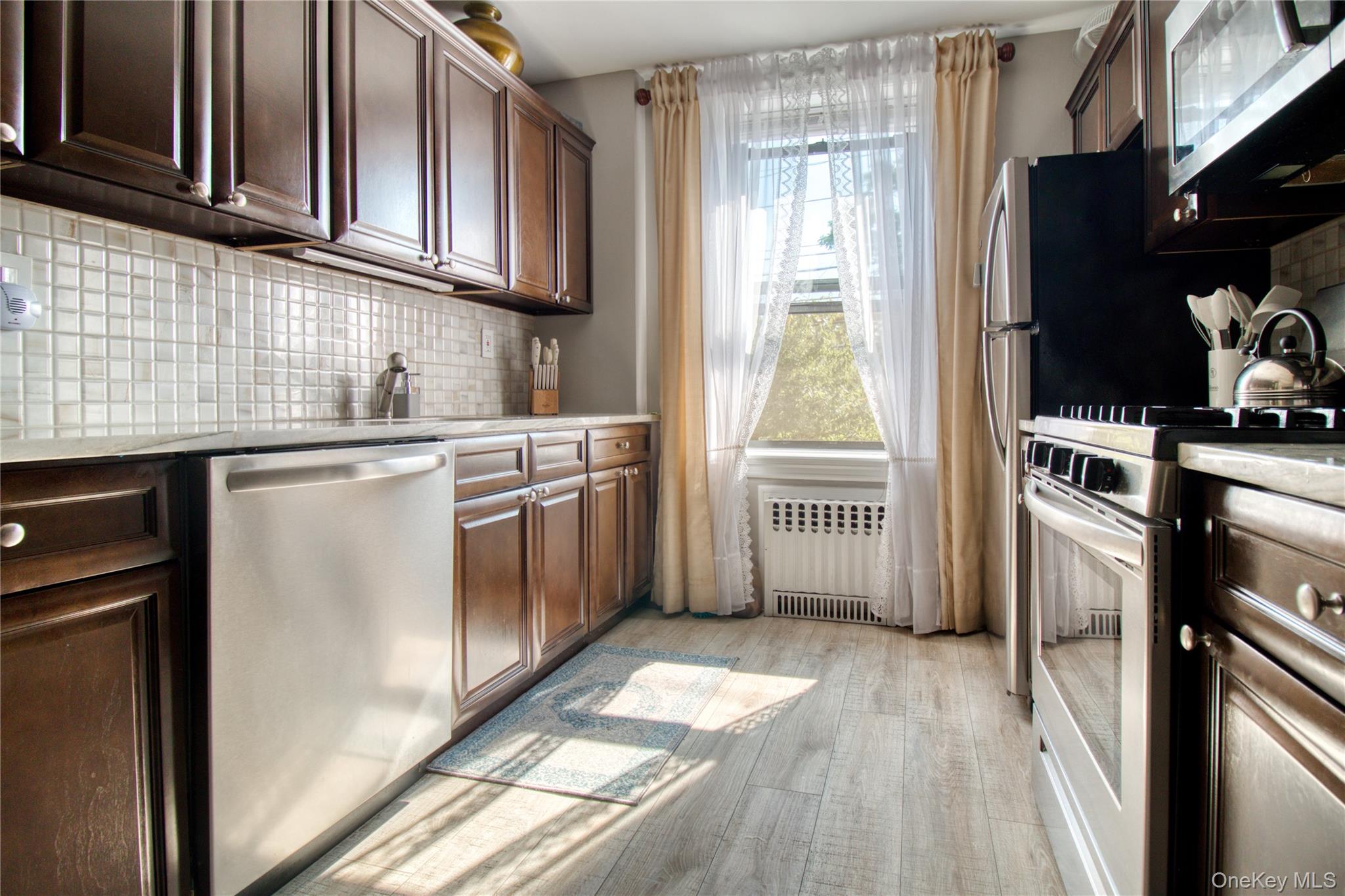 #17 photo, 145 Lincoln Avenue, Staten Island , NY 10306