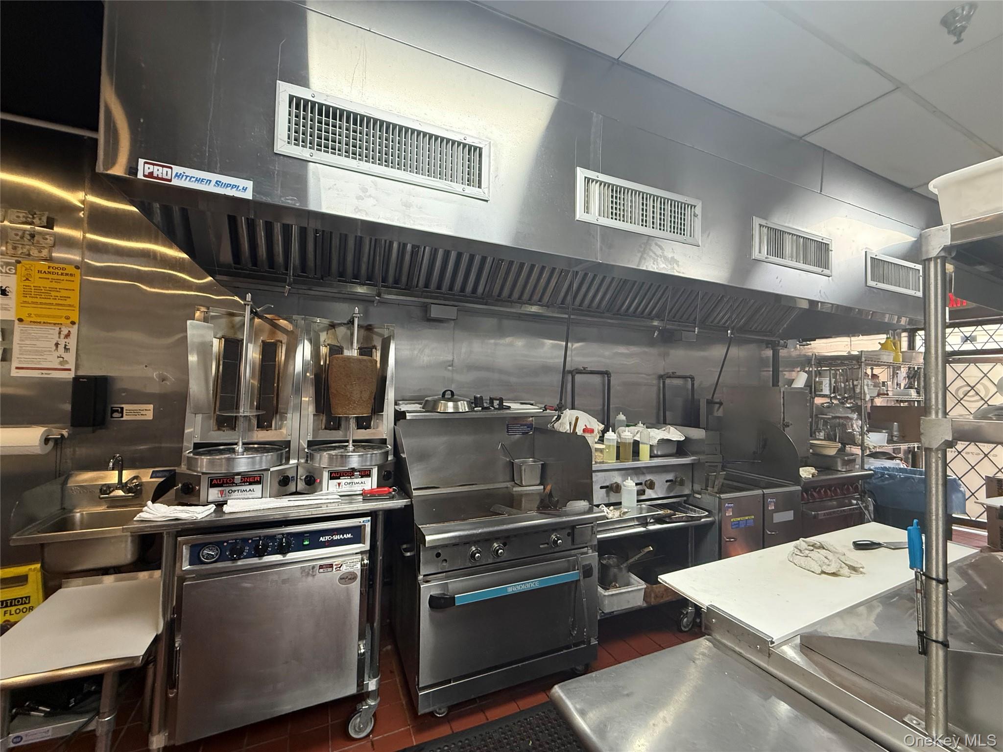 #18 photo, 1320 Stony Brook Road, サフォーク郡 Stony Brook , NY 11790