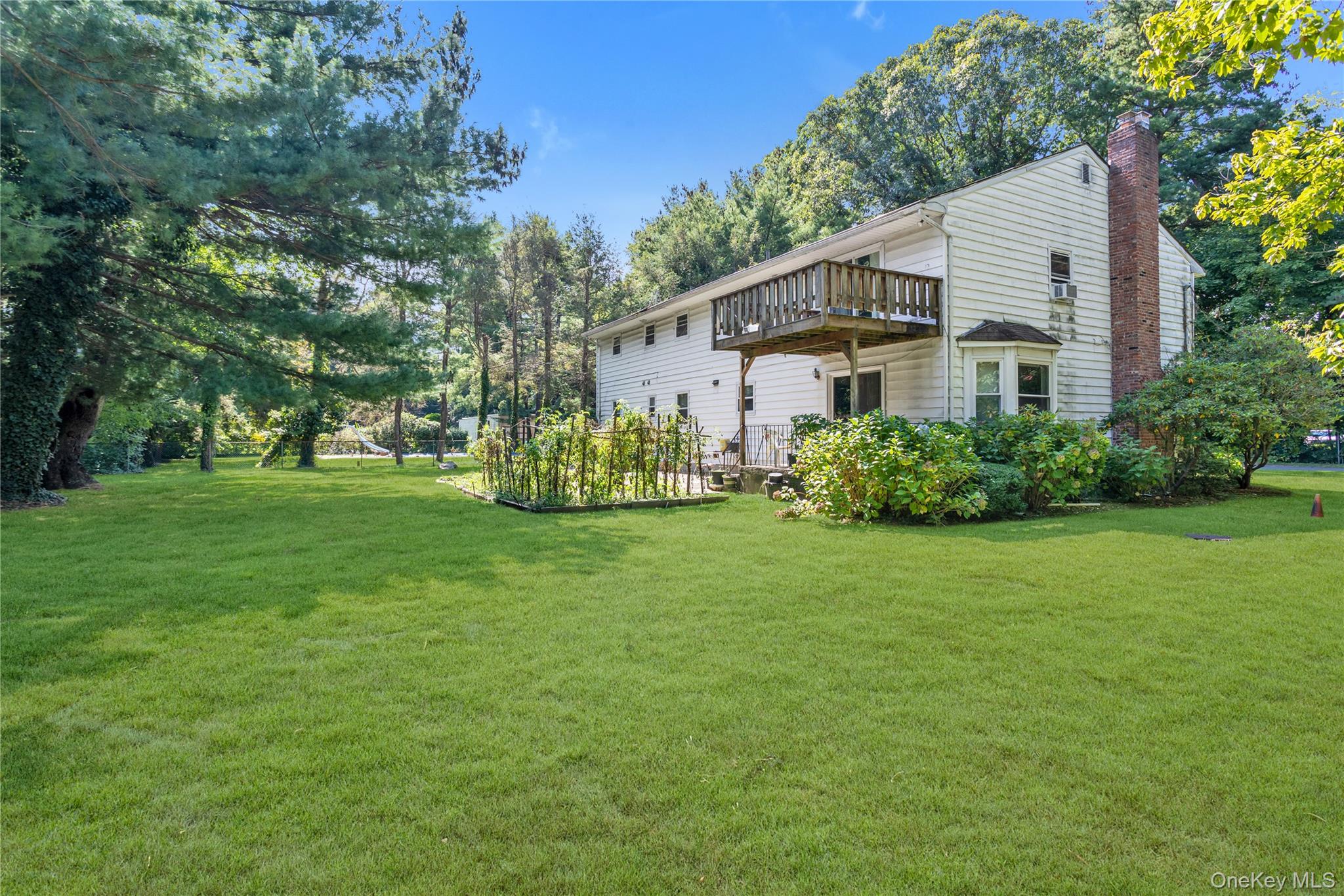 #4 photo, 270 Frost Pond Road, Old Brookville , NY 11545