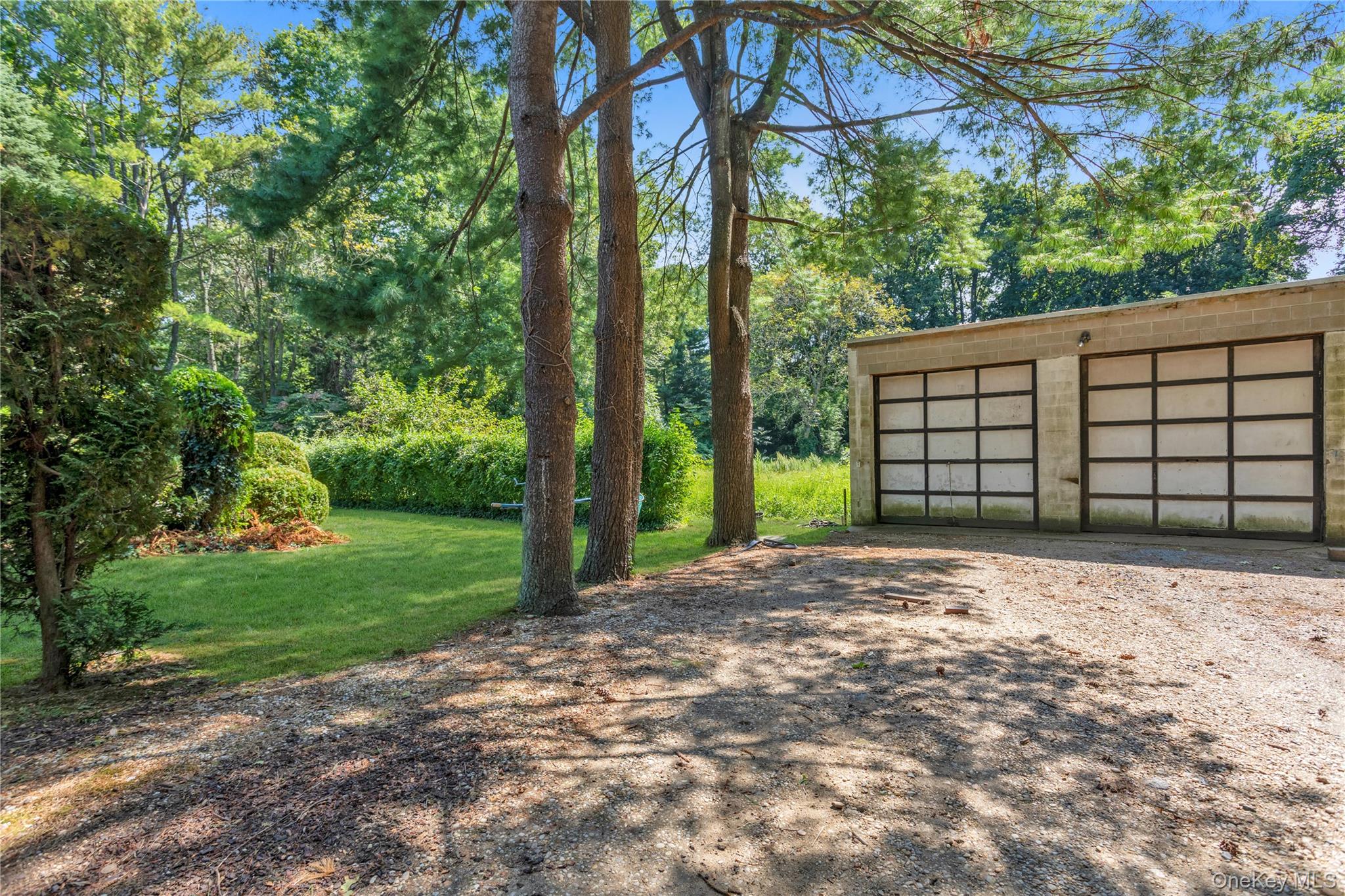 #9 photo, 270 Frost Pond Road, Old Brookville , NY 11545