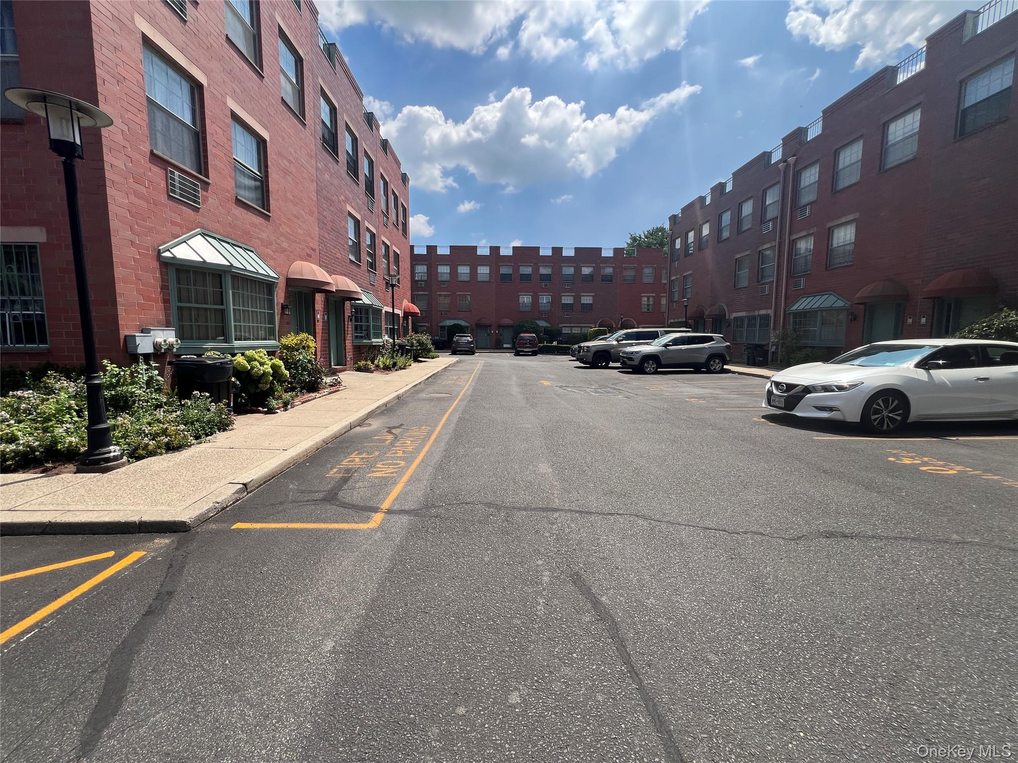 #7 photo, 518 Louisiana Avenue, ブルックリン区 Brooklyn , NY 11239