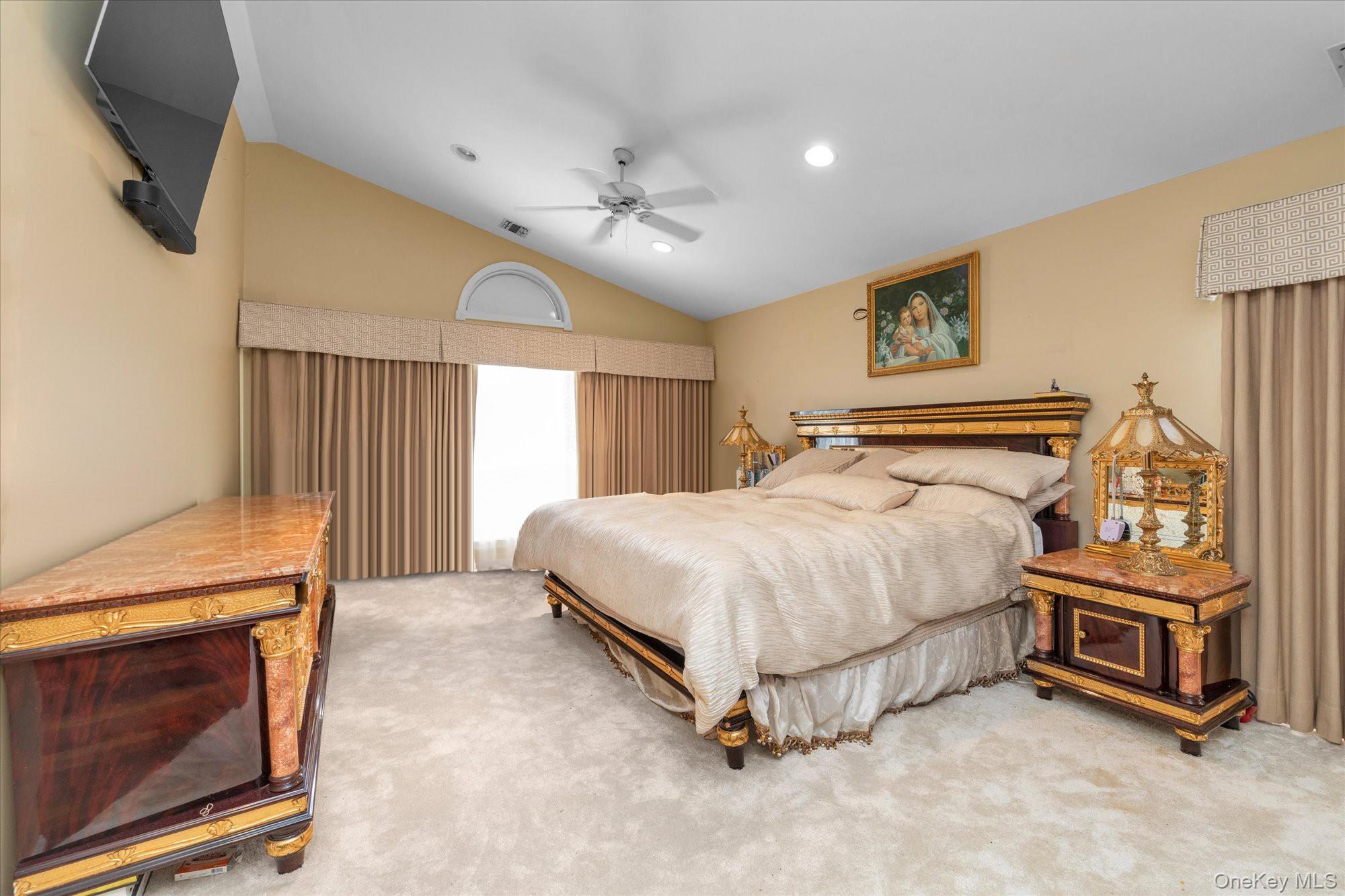 #14 photo, 85 Sagamore Drive, Plainview , NY 11803