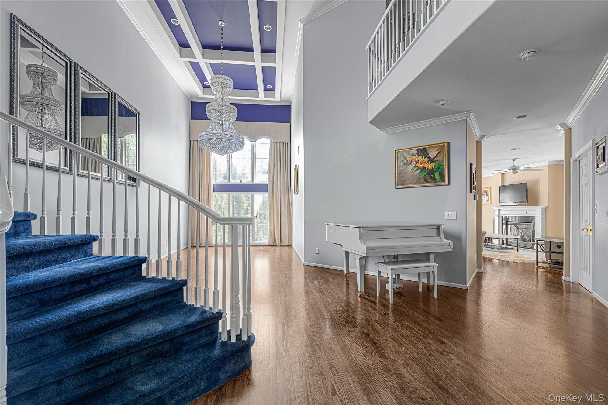 #3 photo, 85 Sagamore Drive, Plainview , NY 11803