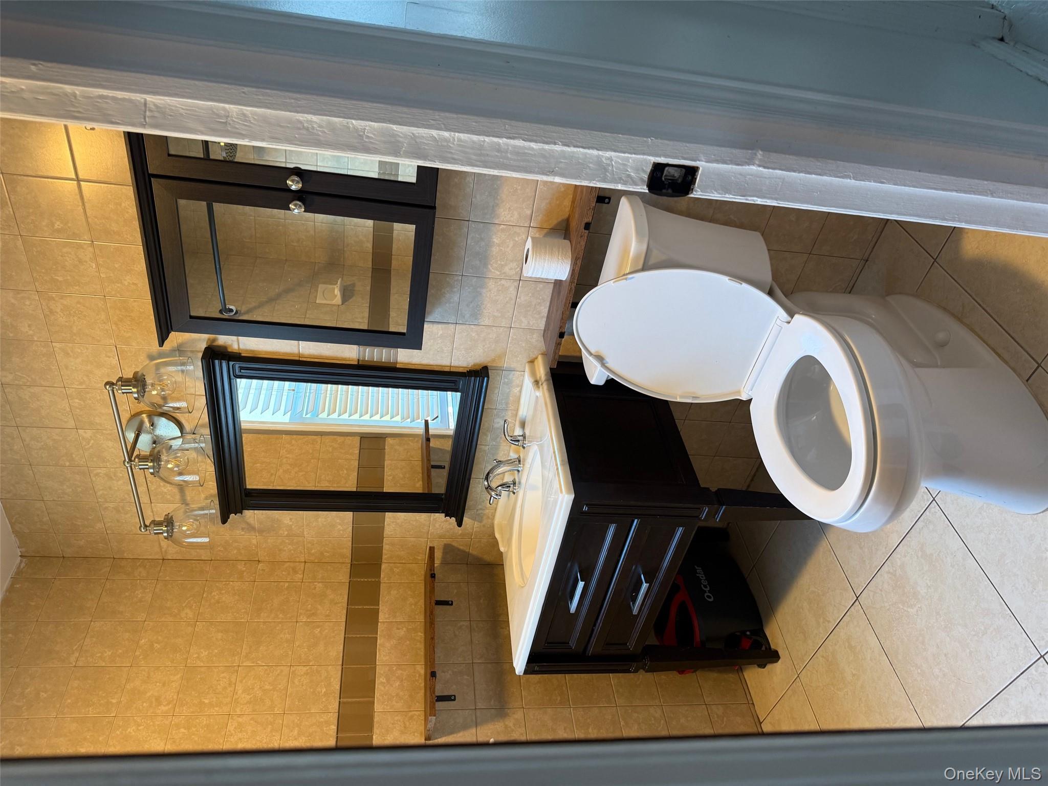 #7 photo, 42 Hill Terrace, Yonkers , NY 10701