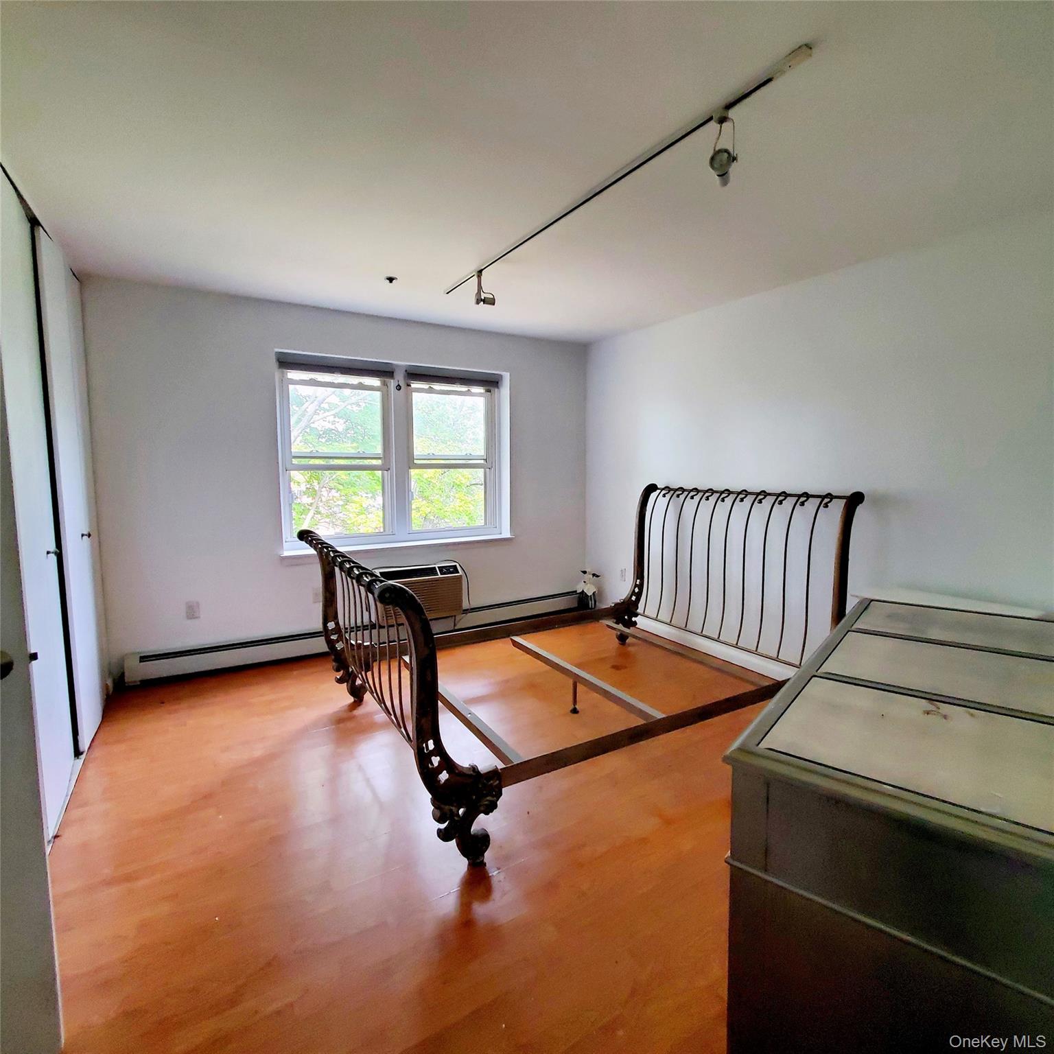 #7 photo, 400 Mount Pleasant Avenue, Mamaroneck , NY 10543