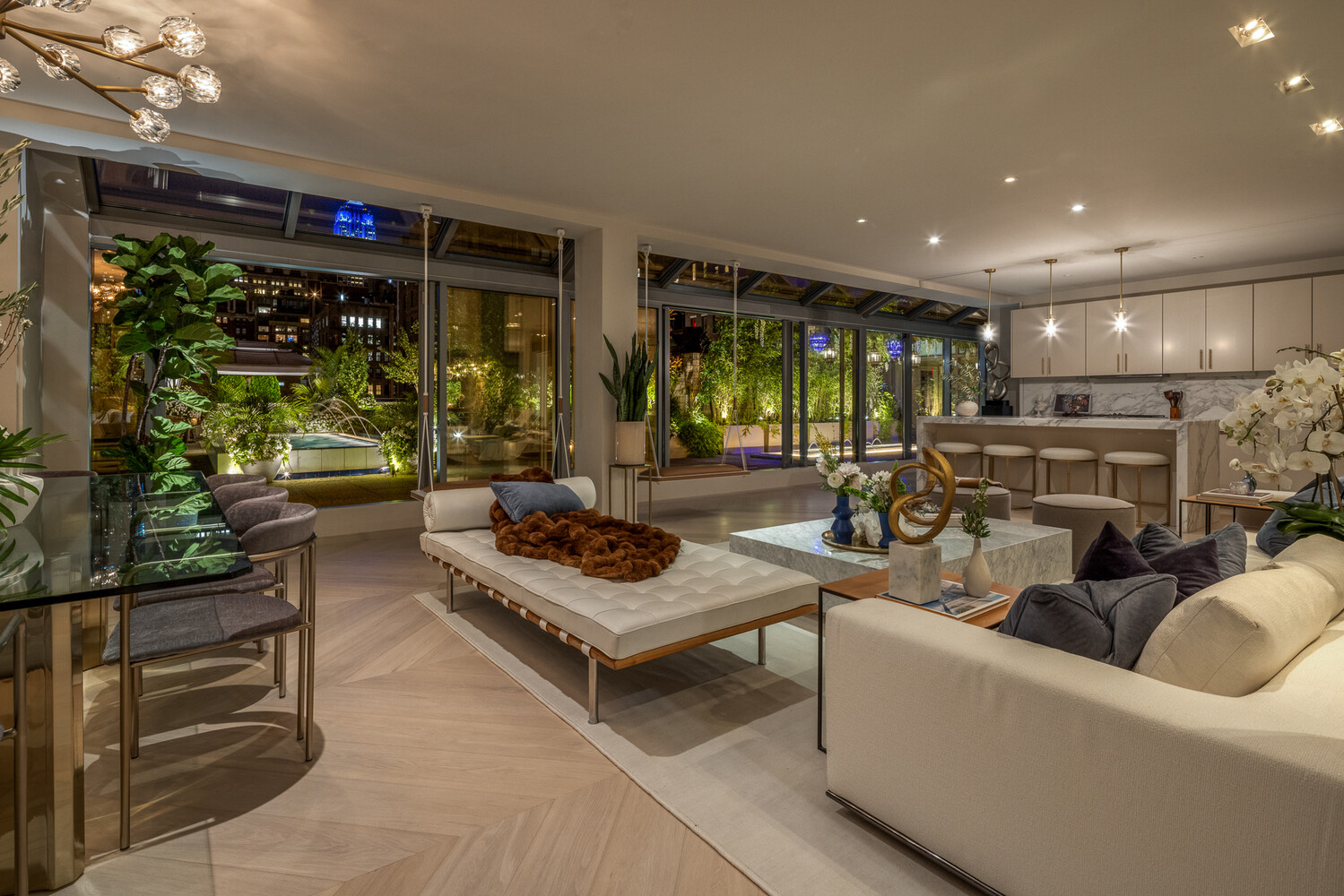 #10 photo, 60 W 20TH Street, Flatiron , NY 10011