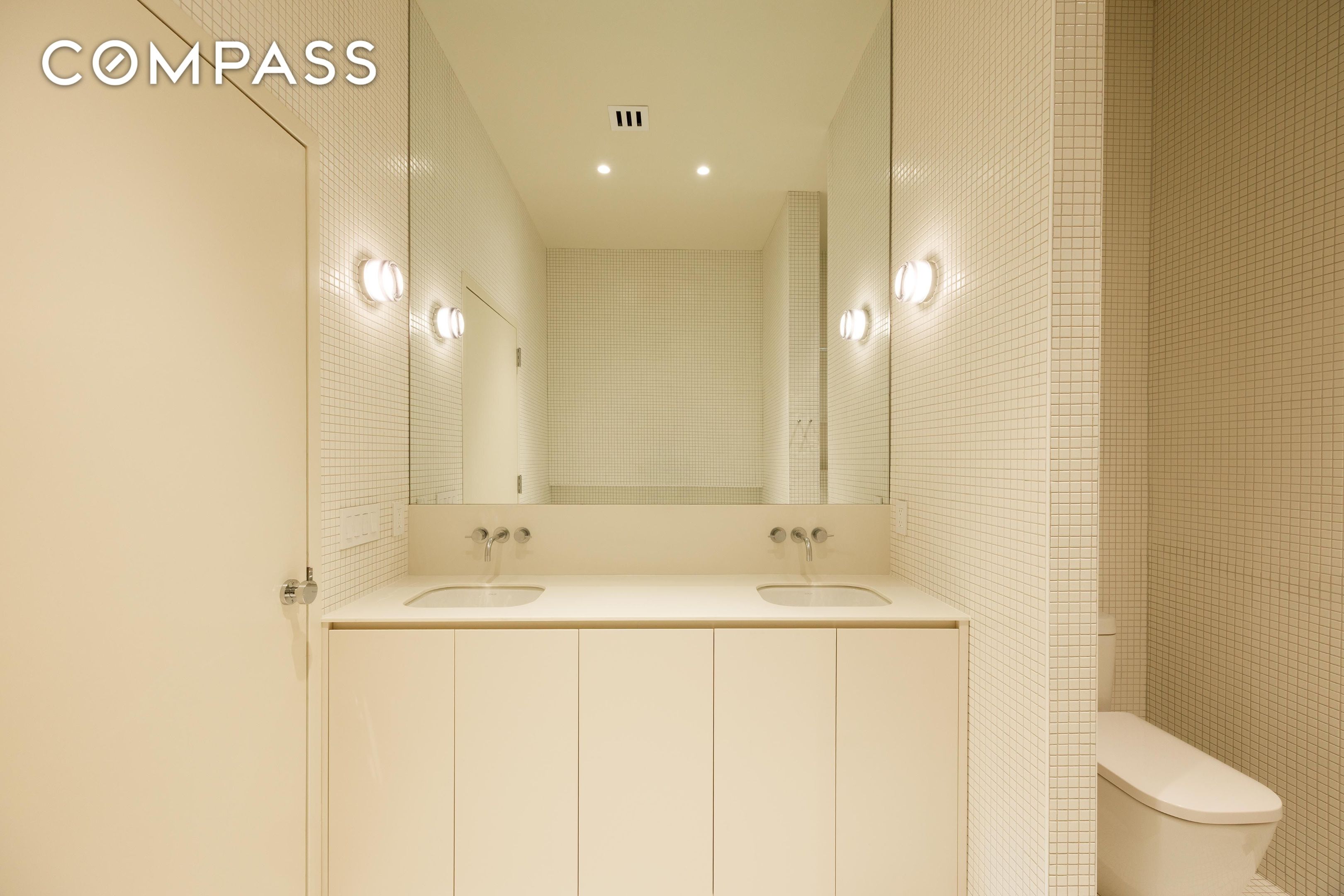 #20 photo, 138 Broadway, ブルックリン区 Williamsburg , NY 11211