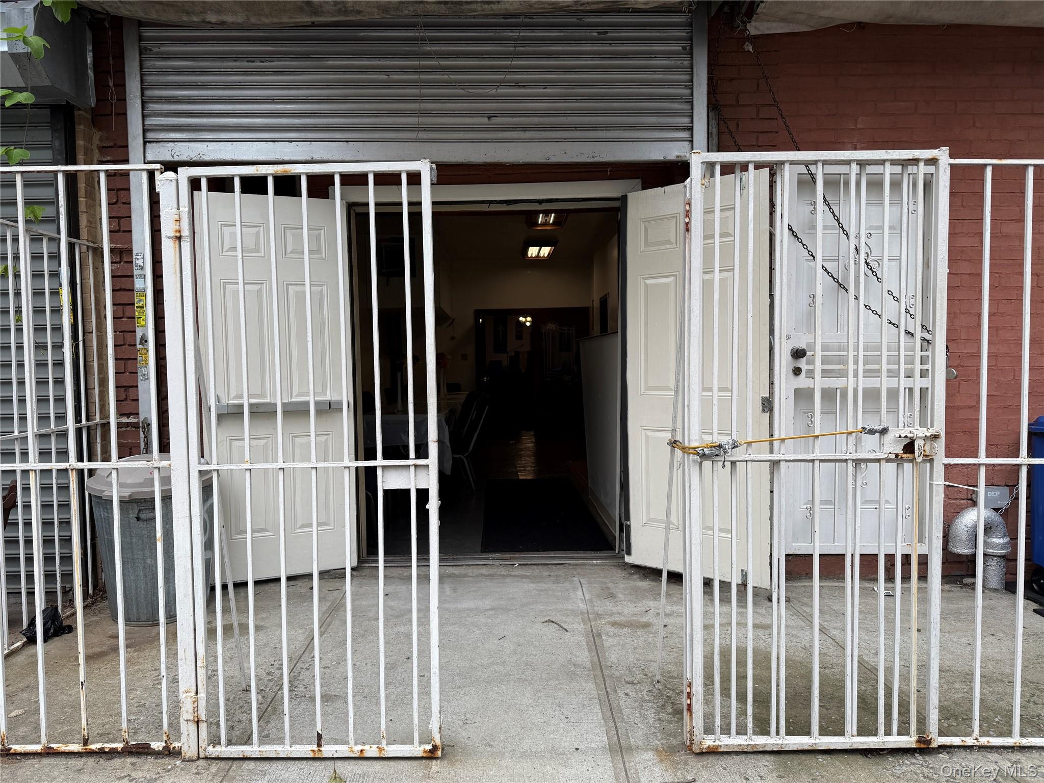 #3 photo, 65 Eldert Street, Brooklyn , NY 11207