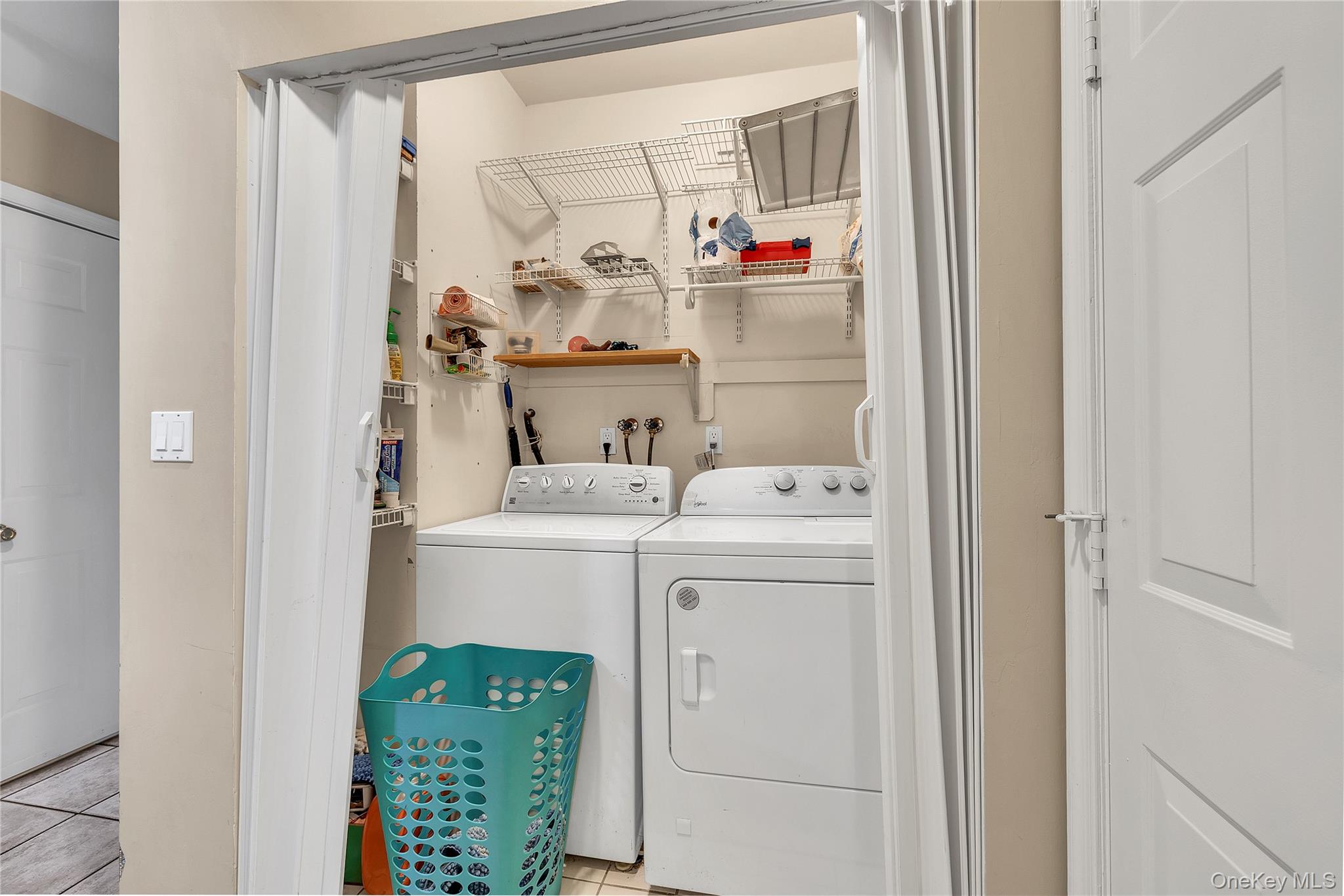 #16 photo, 124 Fleets Cove Road, Huntington , NY 11743