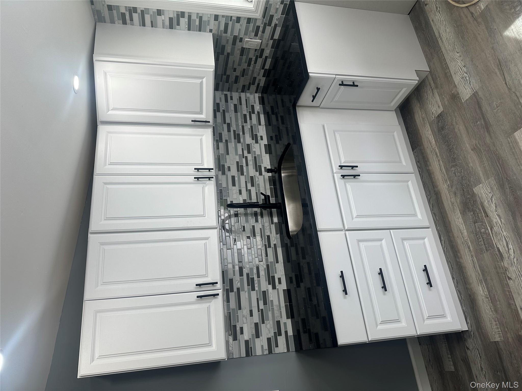 #2 photo, 128 Lakeview Drive, Mastic Beach , NY 11951