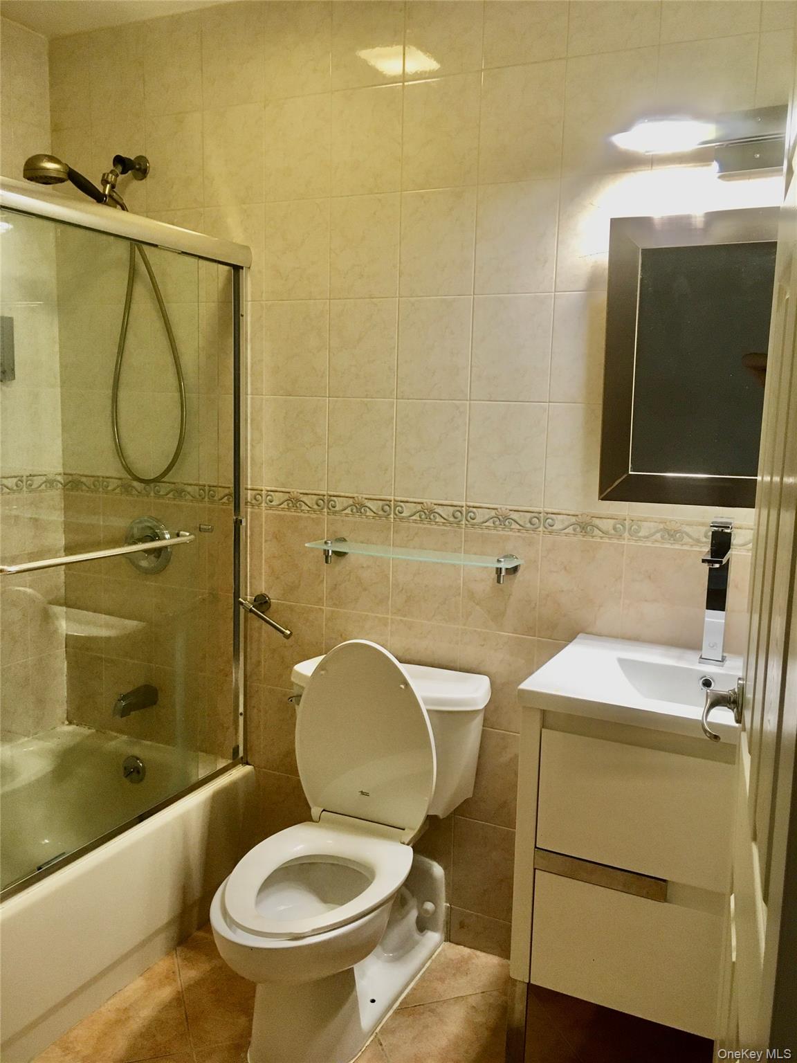 #6 photo, 14-04 Michael Place, Bayside , NY 11360