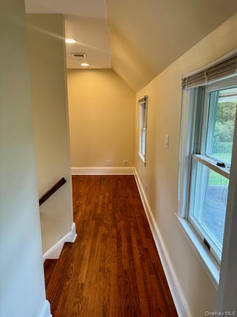 #13 photo, 29 1/2 Woolsey Avenue, ナッソー郡 Glen Cove , NY 11542