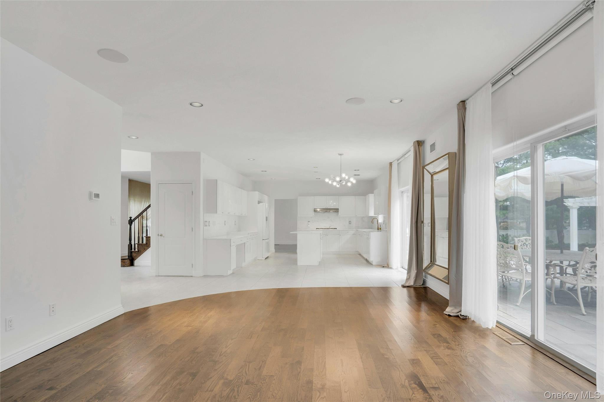 #17 photo, 2 Wisteria Lane, Lake Grove , NY 11755