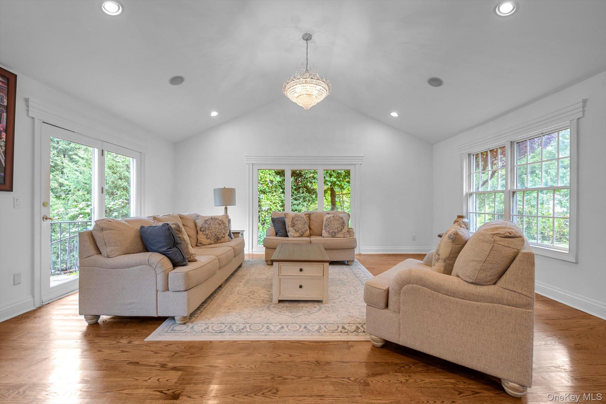 #5 photo, 87 Arleigh Road, Great Neck , NY 11021