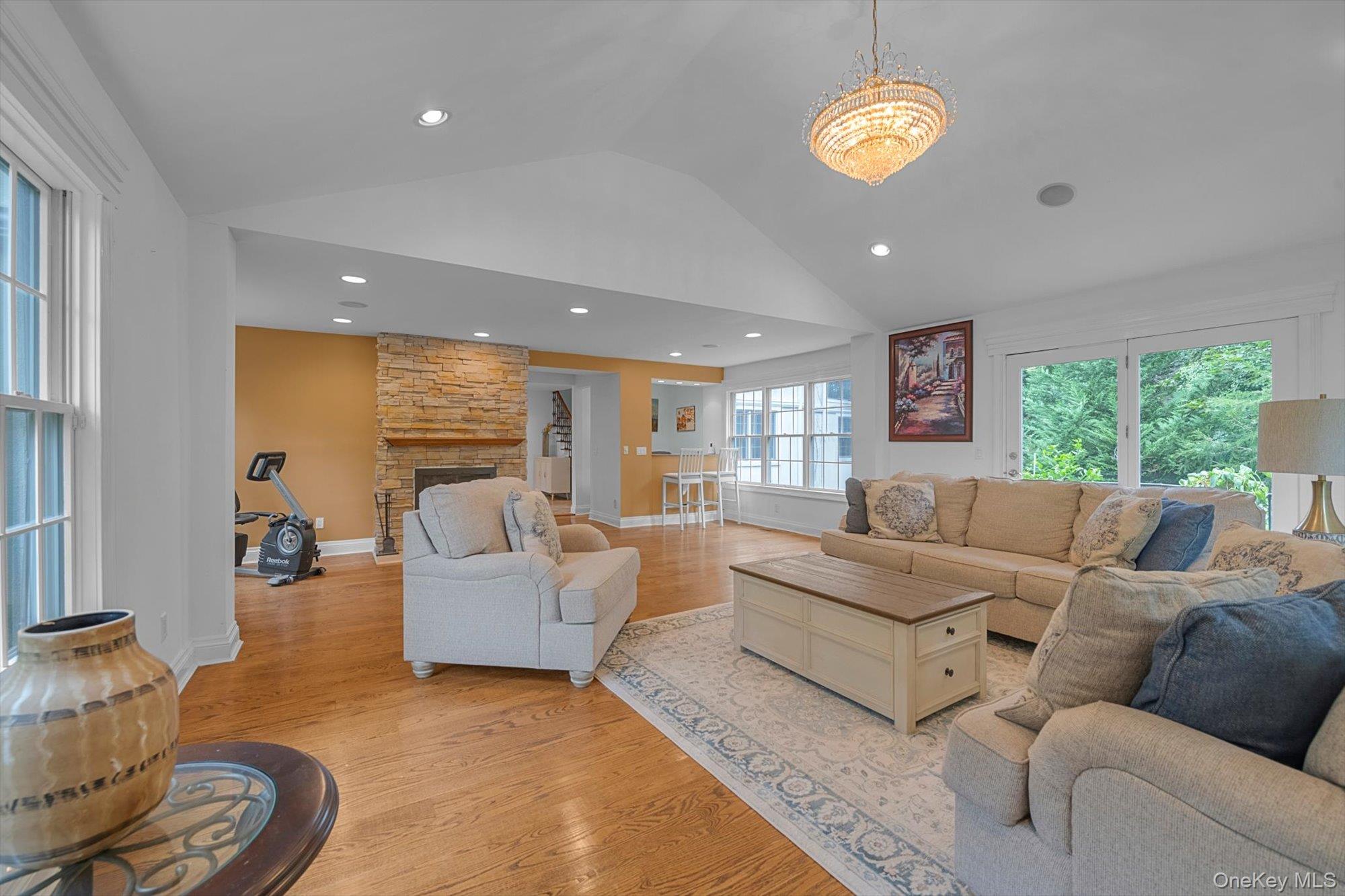 #6 photo, 87 Arleigh Road, Great Neck , NY 11021