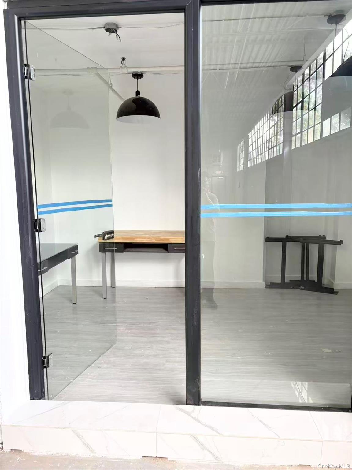 #5 photo, 30 Commercial Court, ナッソー郡 Plainview , NY 11803