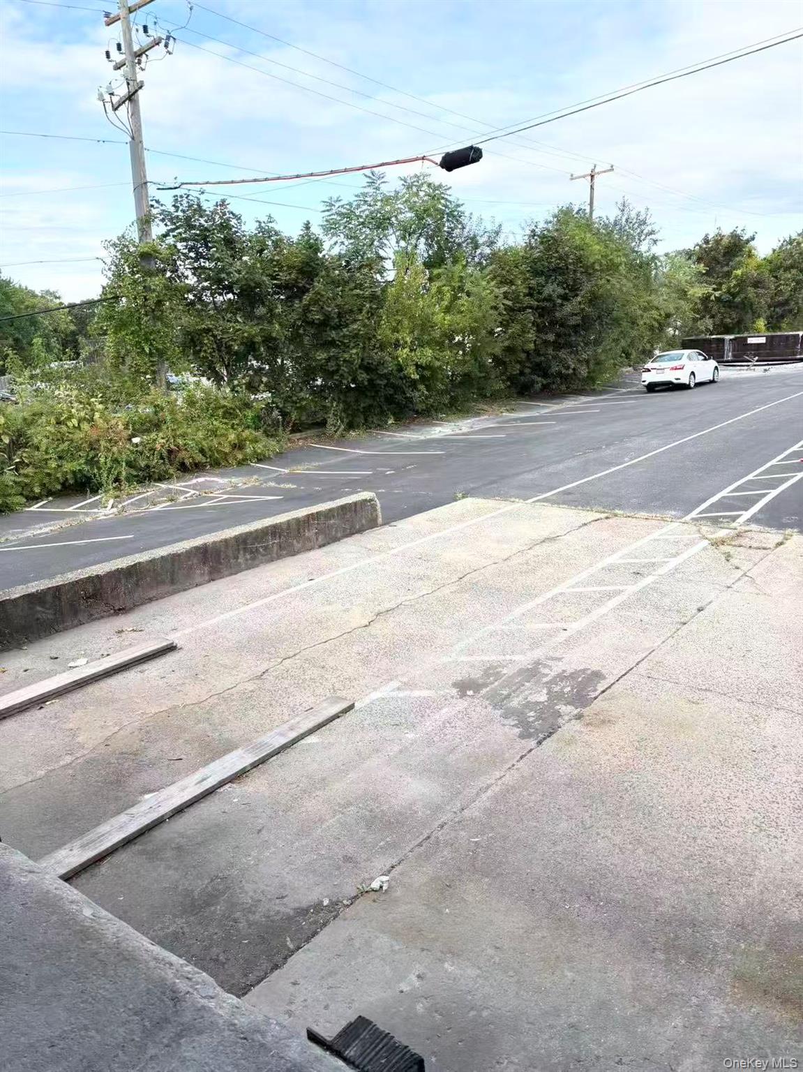 #6 photo, 30 Commercial Court, ナッソー郡 Plainview , NY 11803