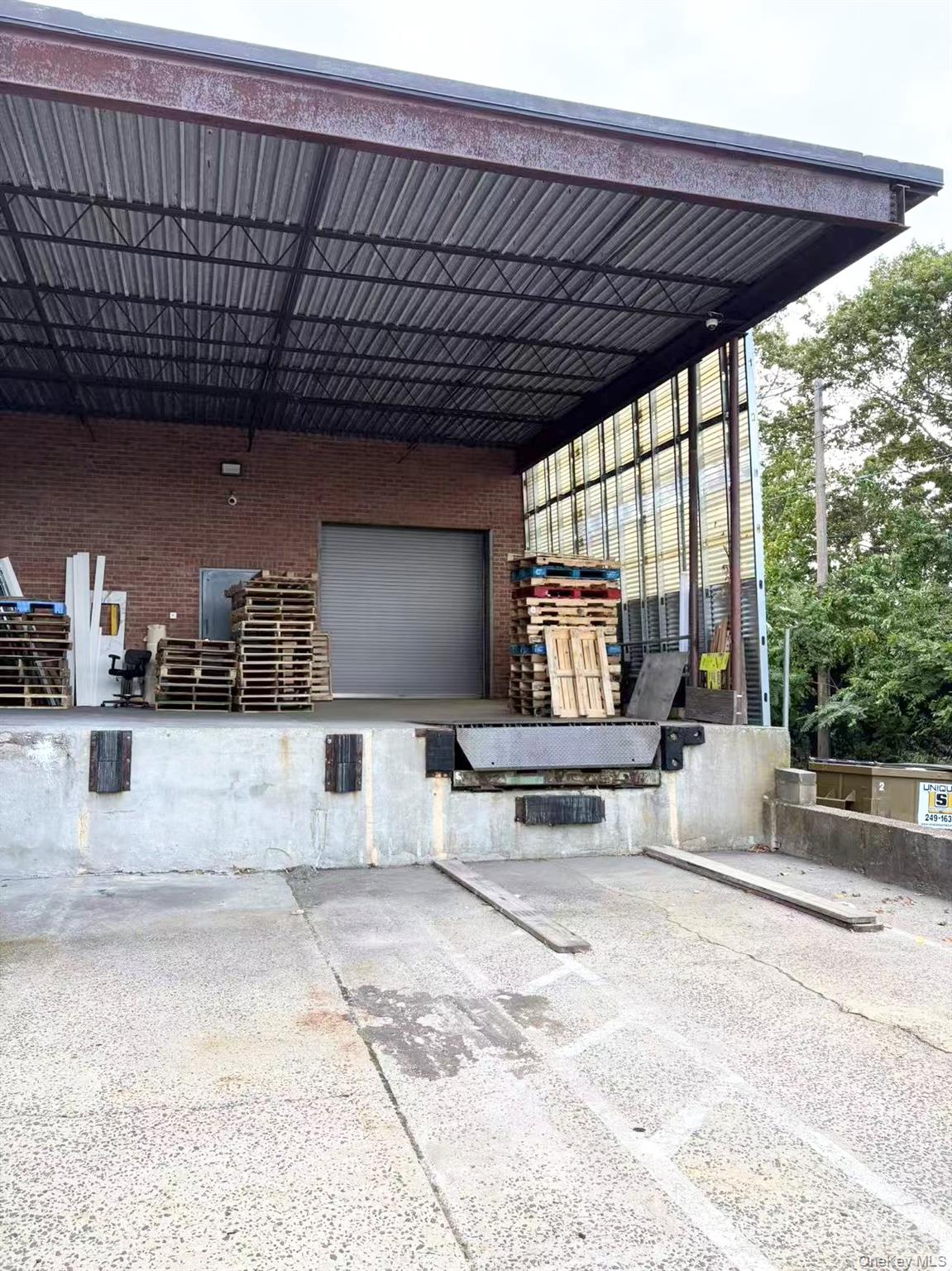 #8 photo, 30 Commercial Court, ナッソー郡 Plainview , NY 11803