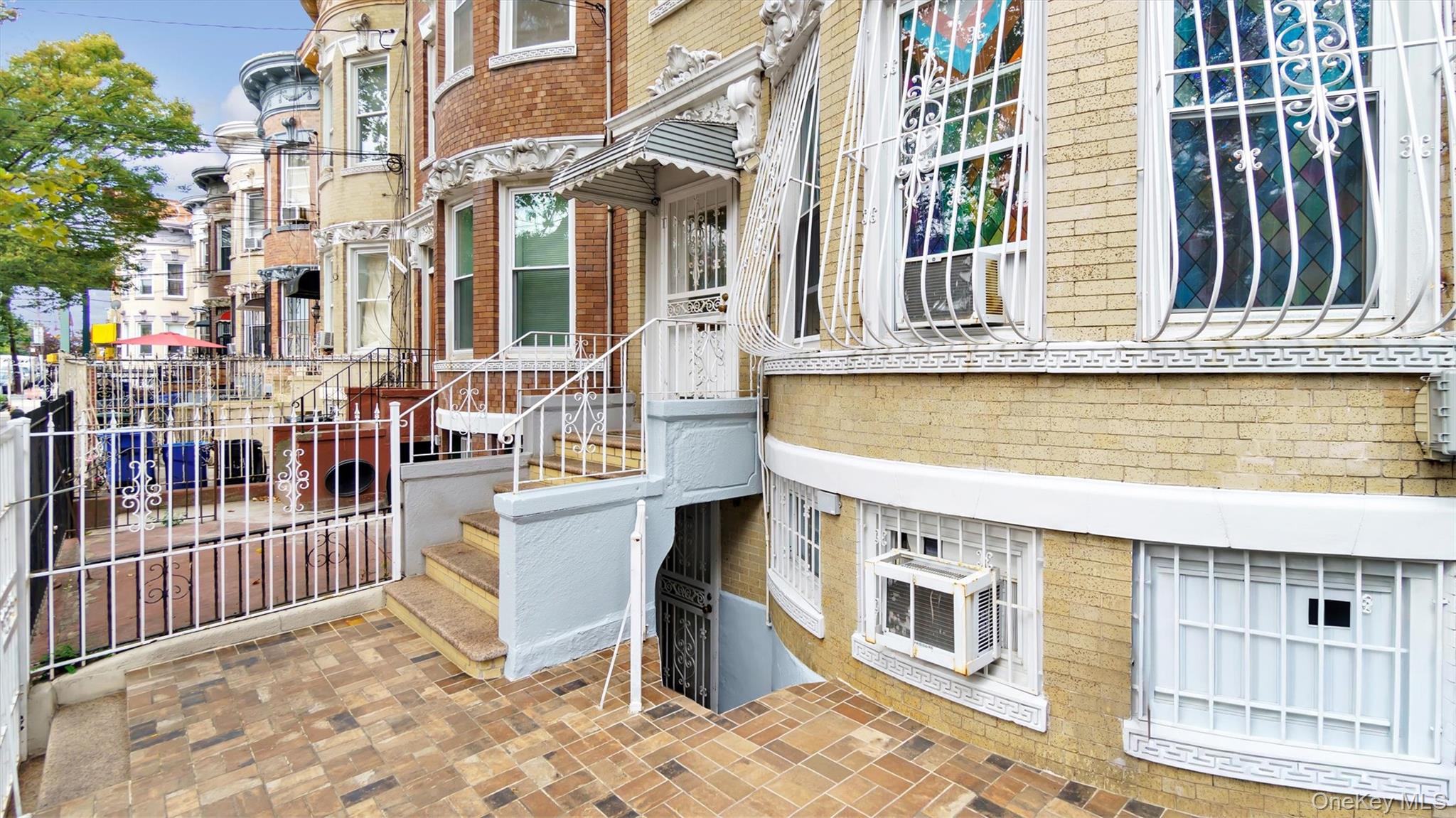 #2 photo, 453 Ridgewood Avenue, Brooklyn , NY 11208