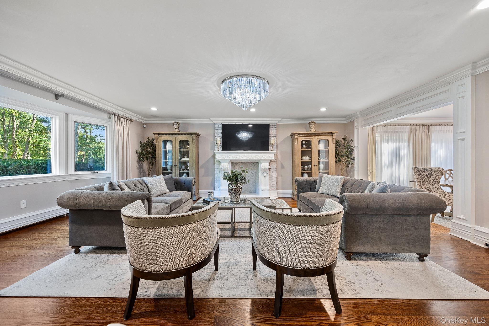 #7 photo, 461 Wolf Hill Road, Dix Hills , NY 11746