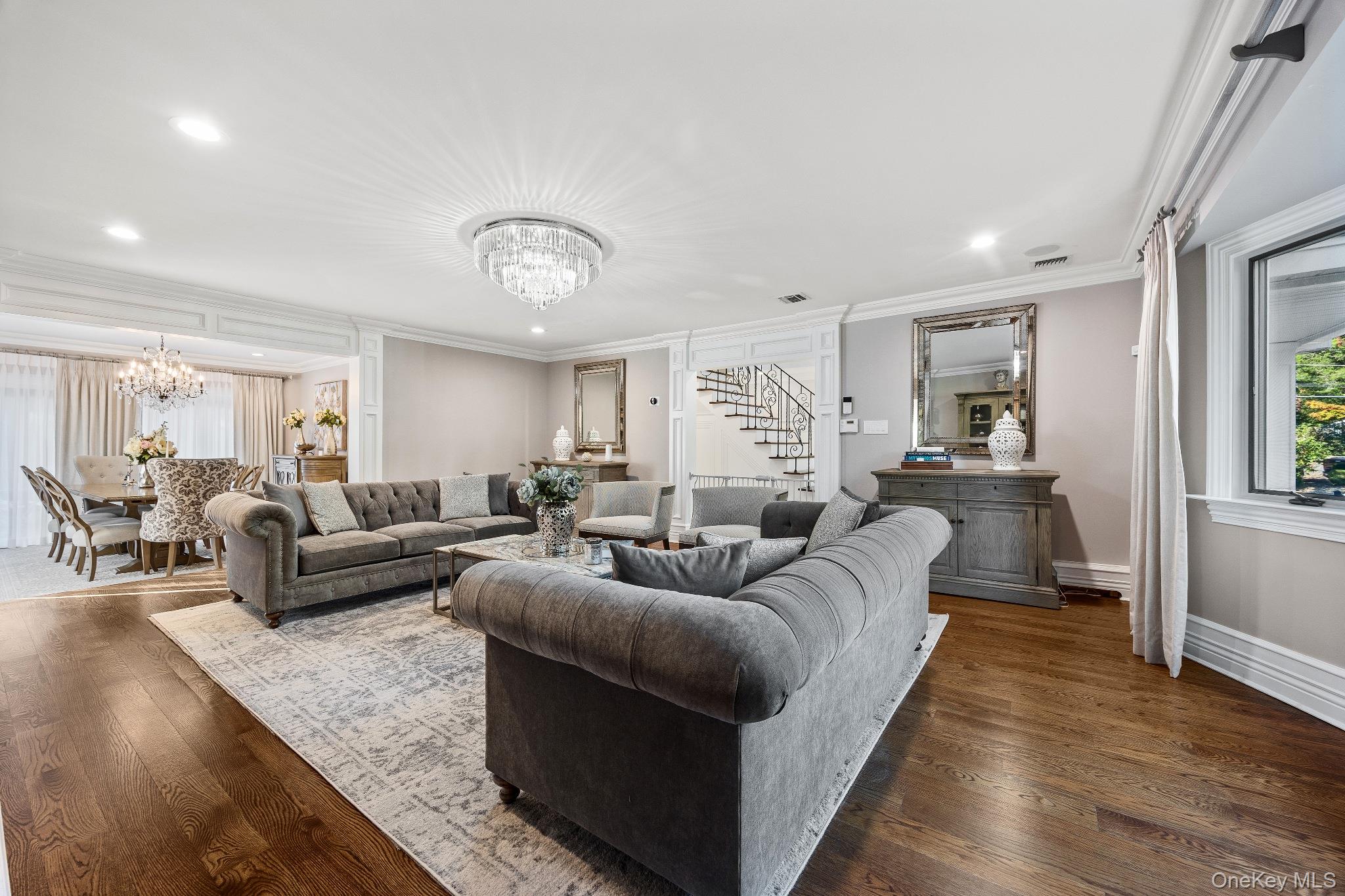 #8 photo, 461 Wolf Hill Road, Dix Hills , NY 11746