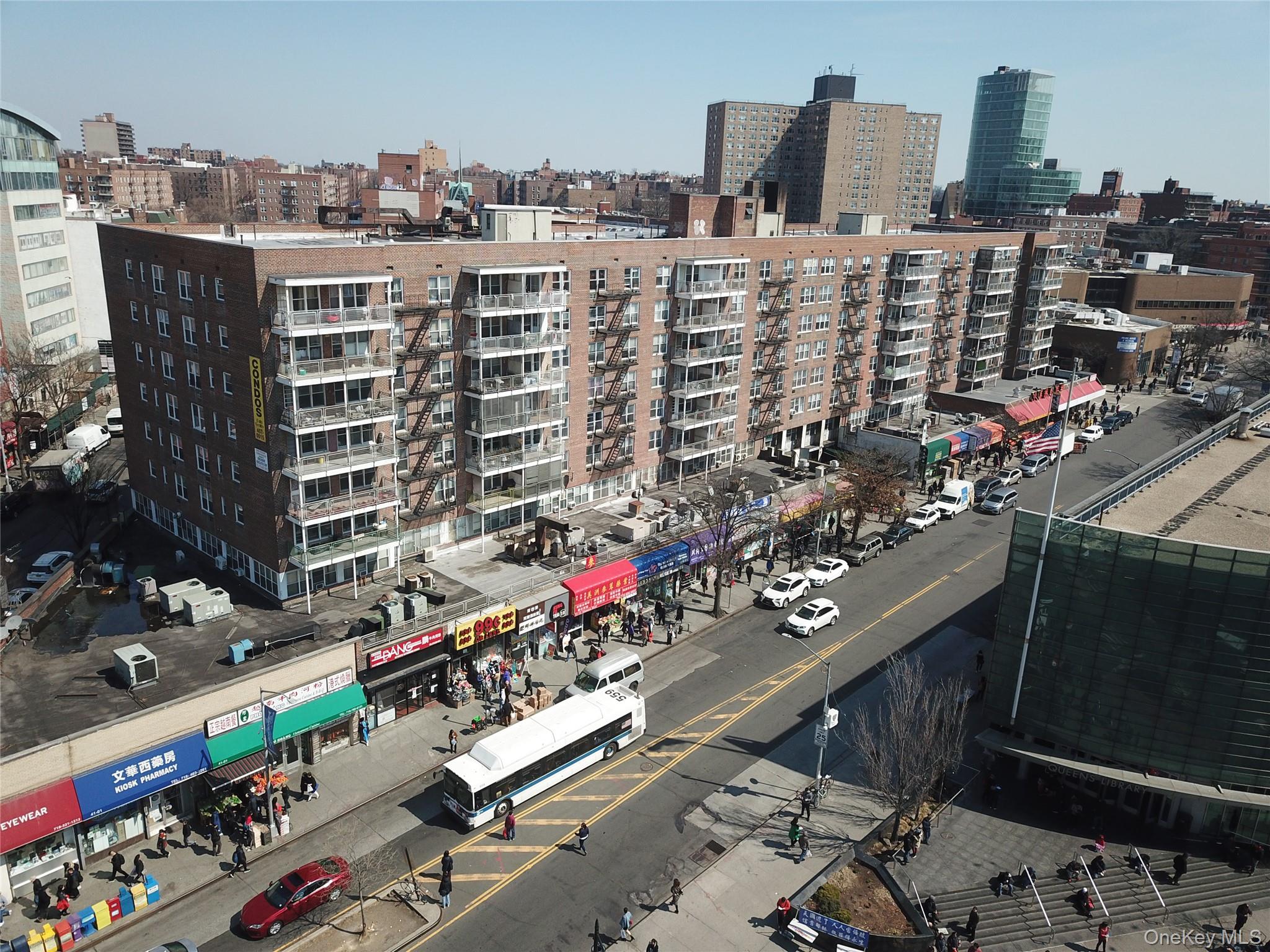 #1 photo, 41-25 Kissena Boulevard, クイーンズ区 Flushing , NY 11355