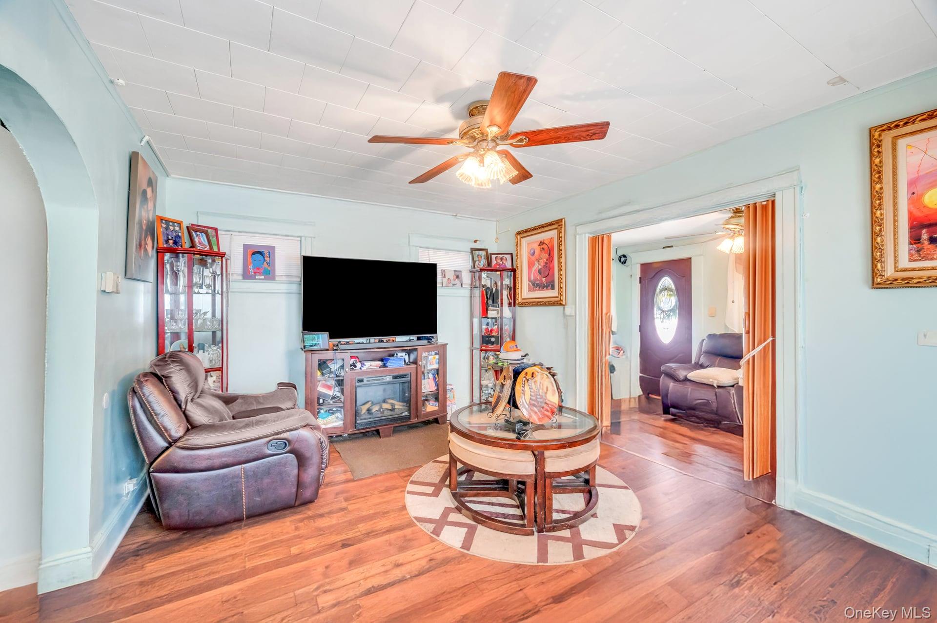 #11 photo, 11984 178th Place, クイーンズ区 Jamaica , NY 11434