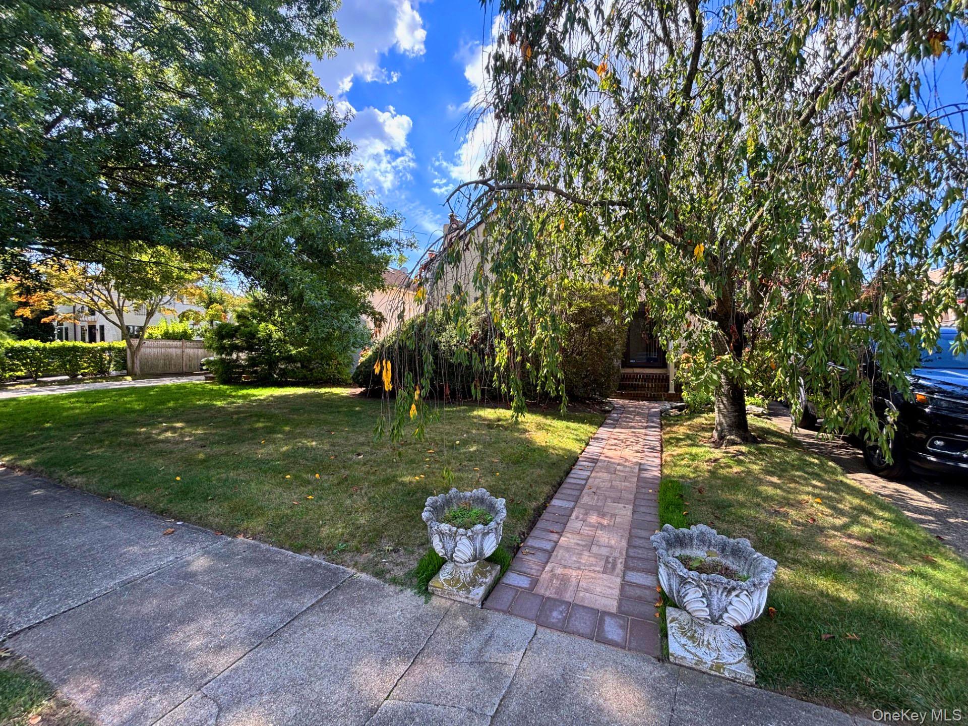 #1 photo, 80 Henry Street, South Merrick , NY 11566