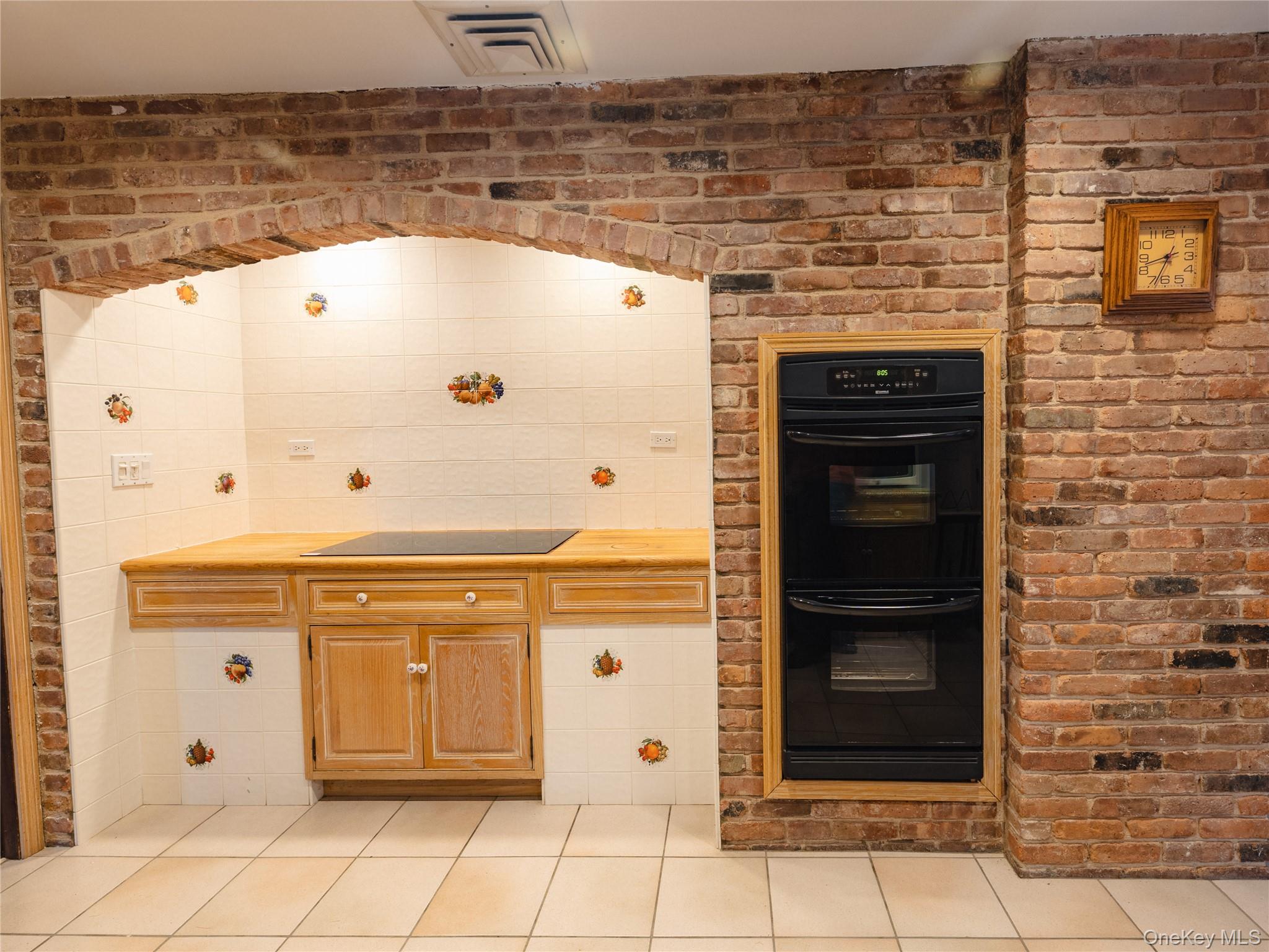 #19 photo, 11 Geralind Drive, ナッソー郡 Muttontown , NY 11791