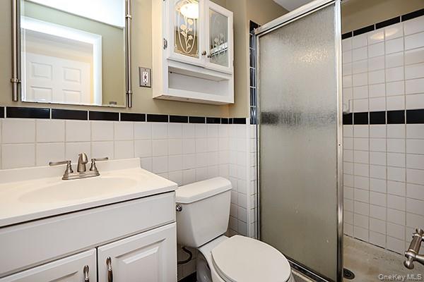 #19 photo, 36 Torrey Pine Lane, Medford , NY 11763